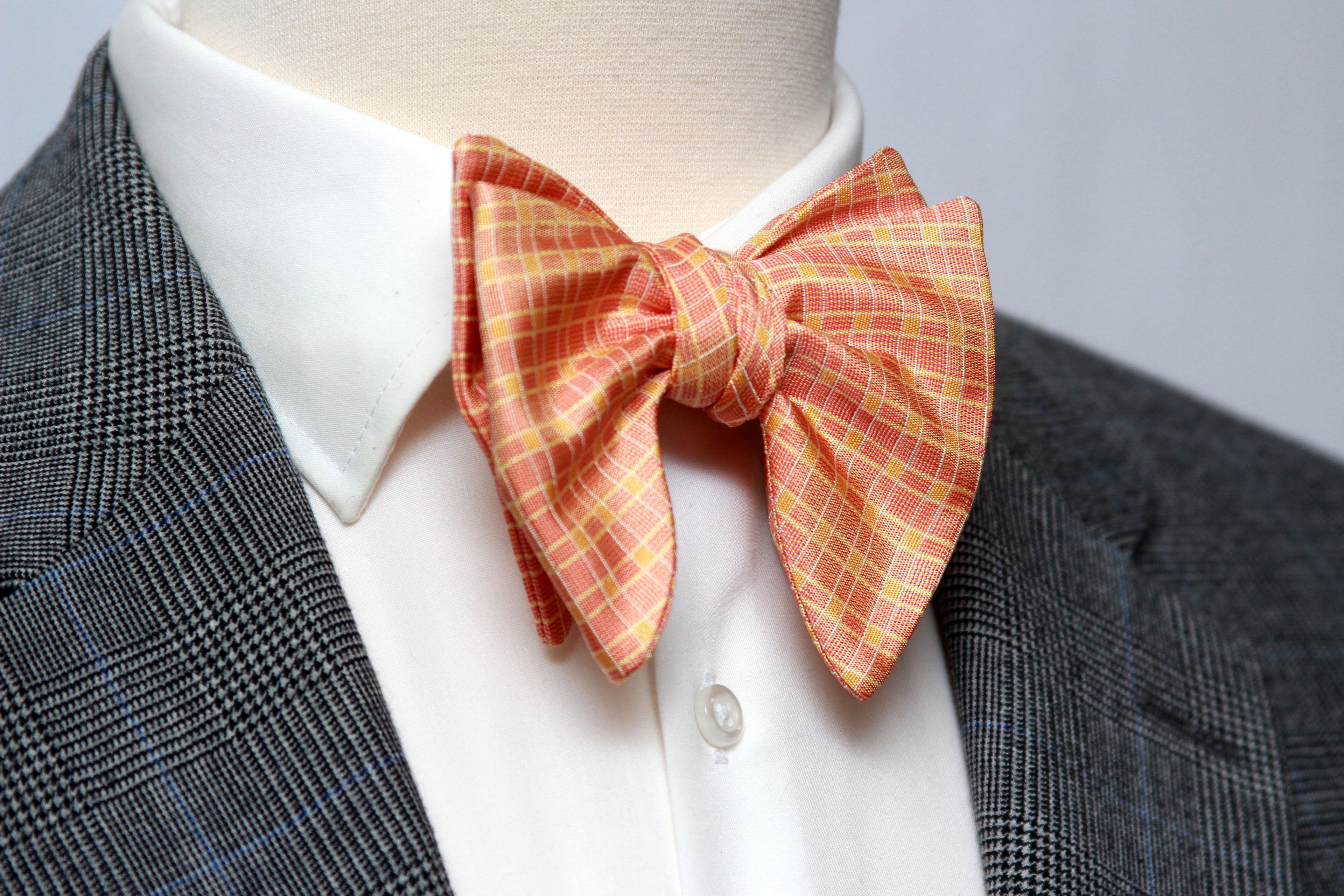 Big Butterfly Orange Plaid Silk Bow Tie S708