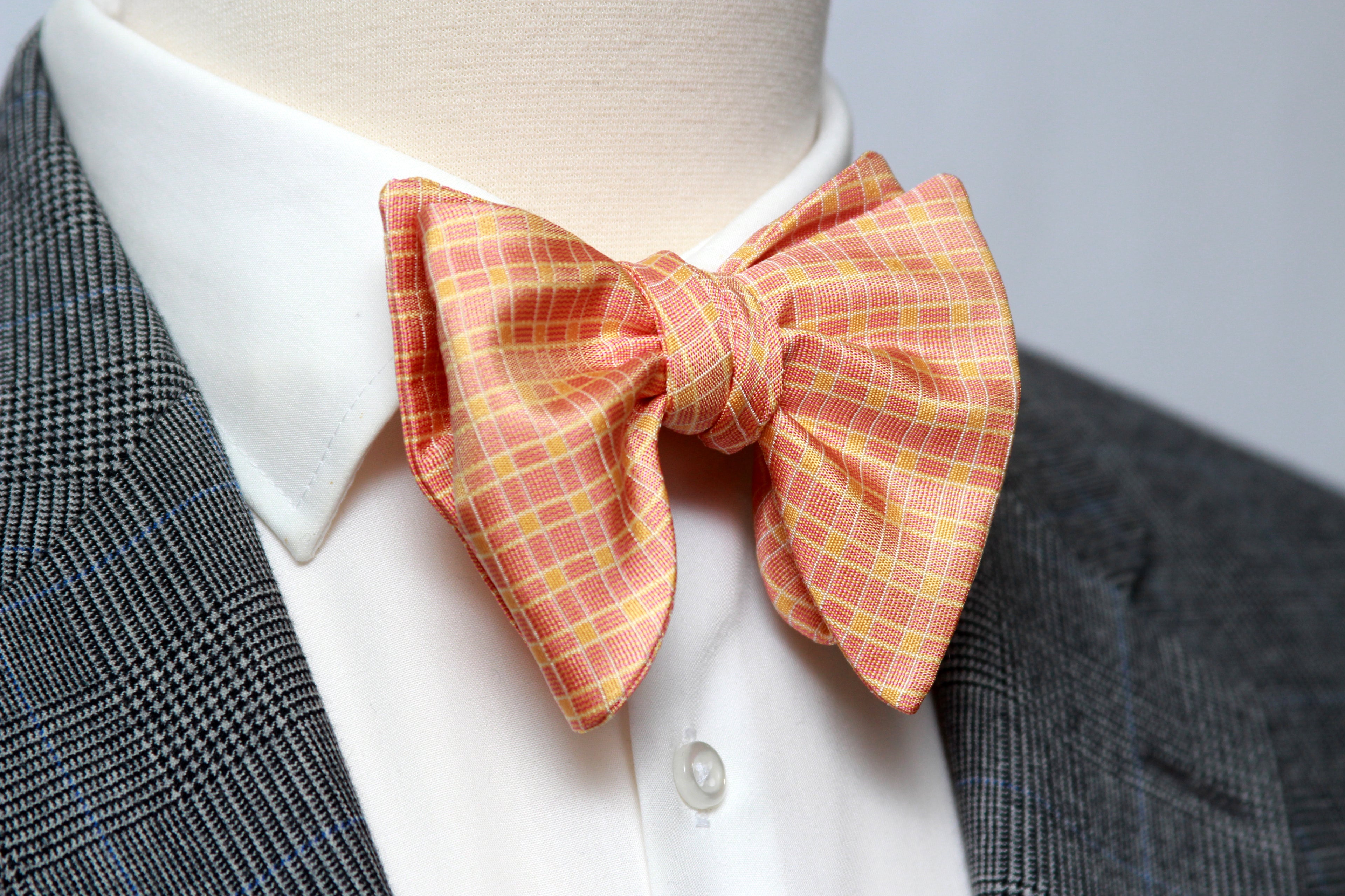 Big Butterfly Orange Plaid Silk Bow Tie S708