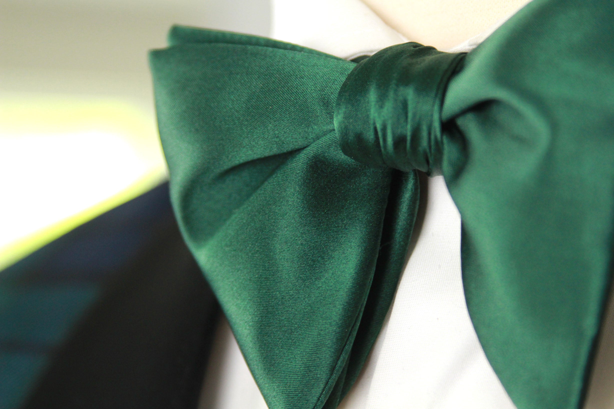 Emerald Green Men's Large Silk Bow Tie