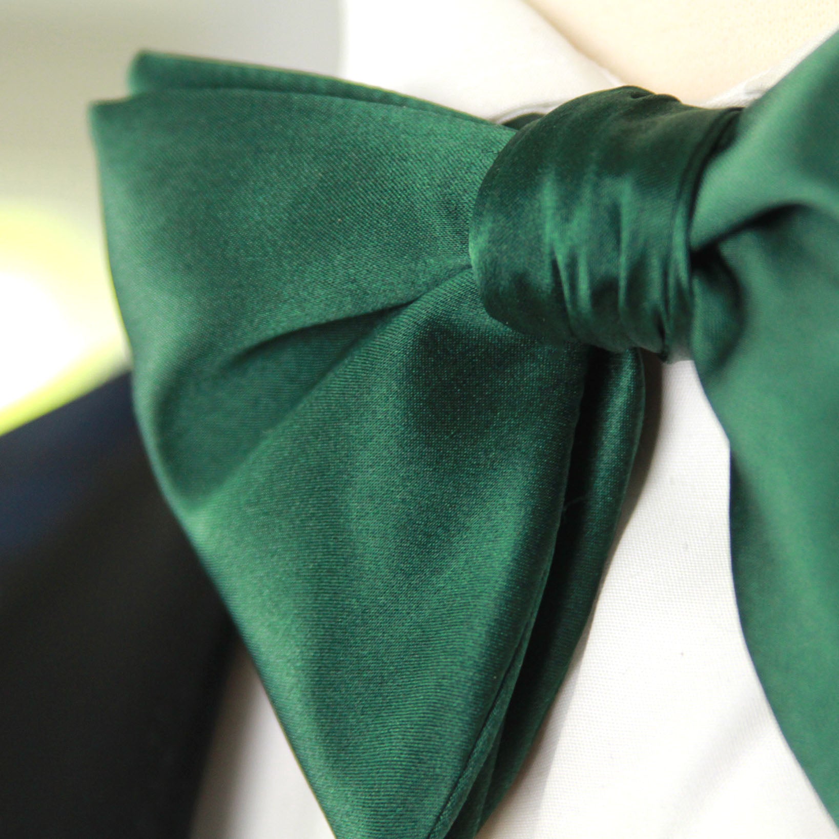 Emerald Green Men's Large Silk Bow Tie