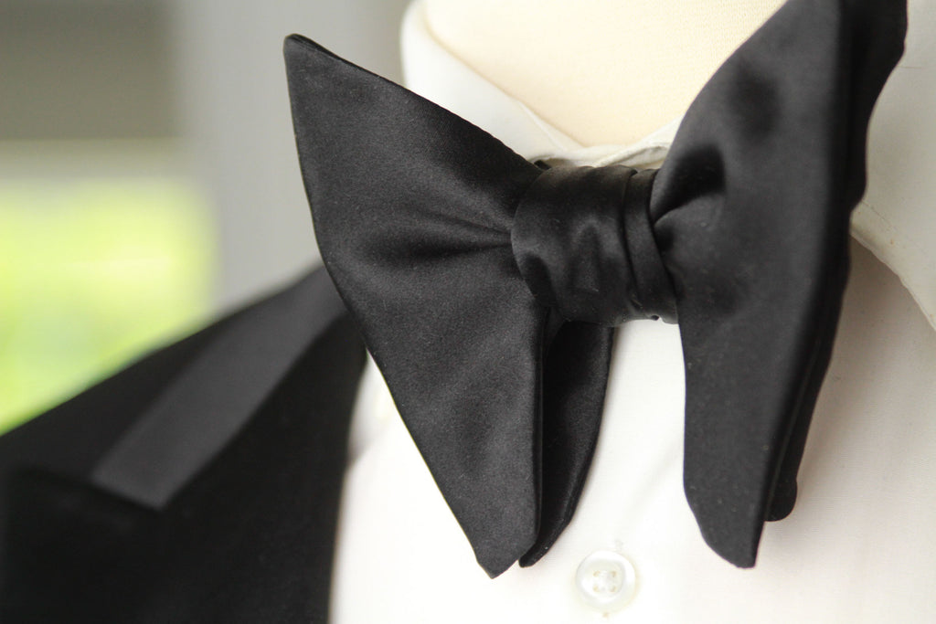 Men's Silk Bow Tie LAKE NORMAN. MADE IN THE UNITED STATES OF AMERICA