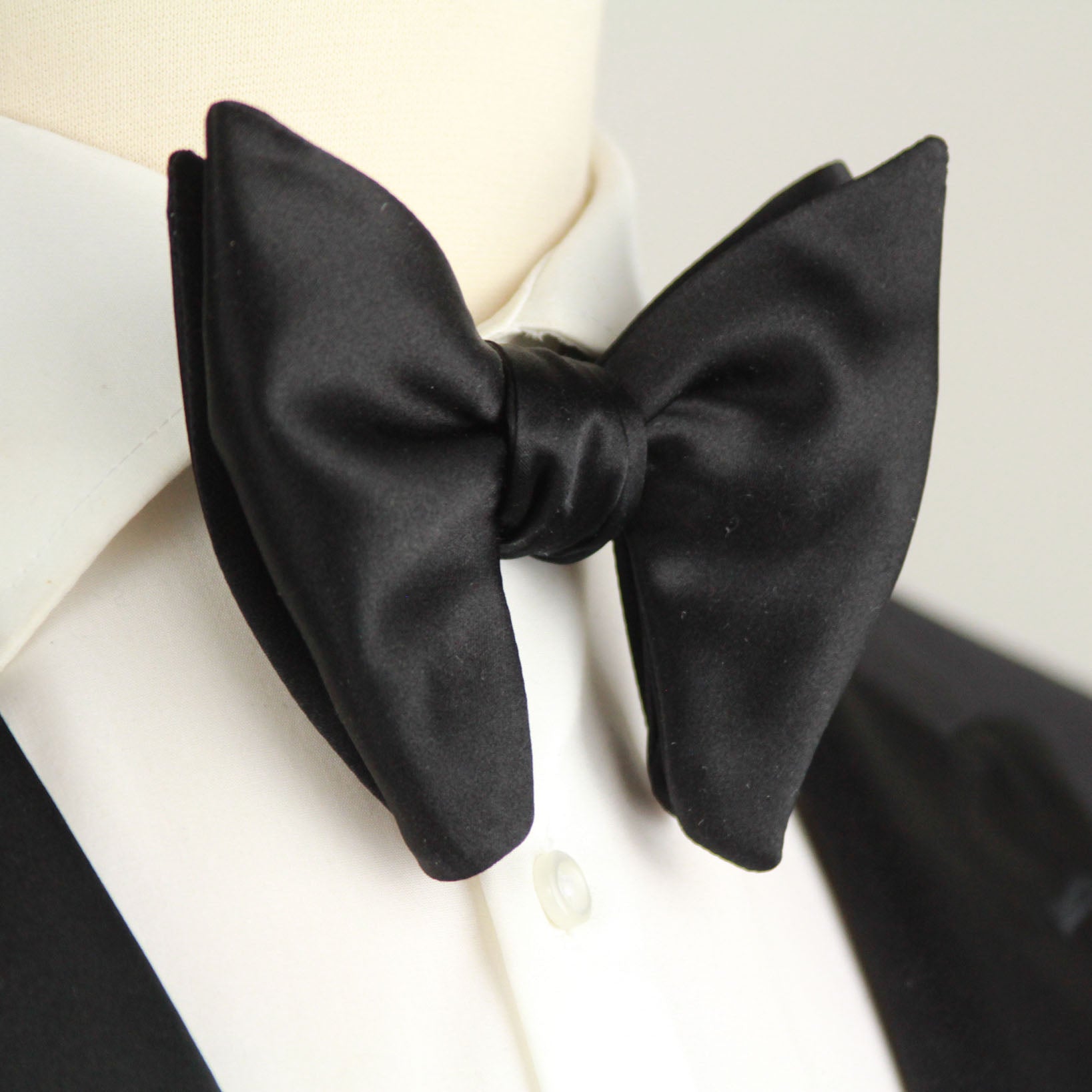 Men's Silk Bow Tie LAKE NORMAN. MADE IN THE UNITED STATES OF AMERICA