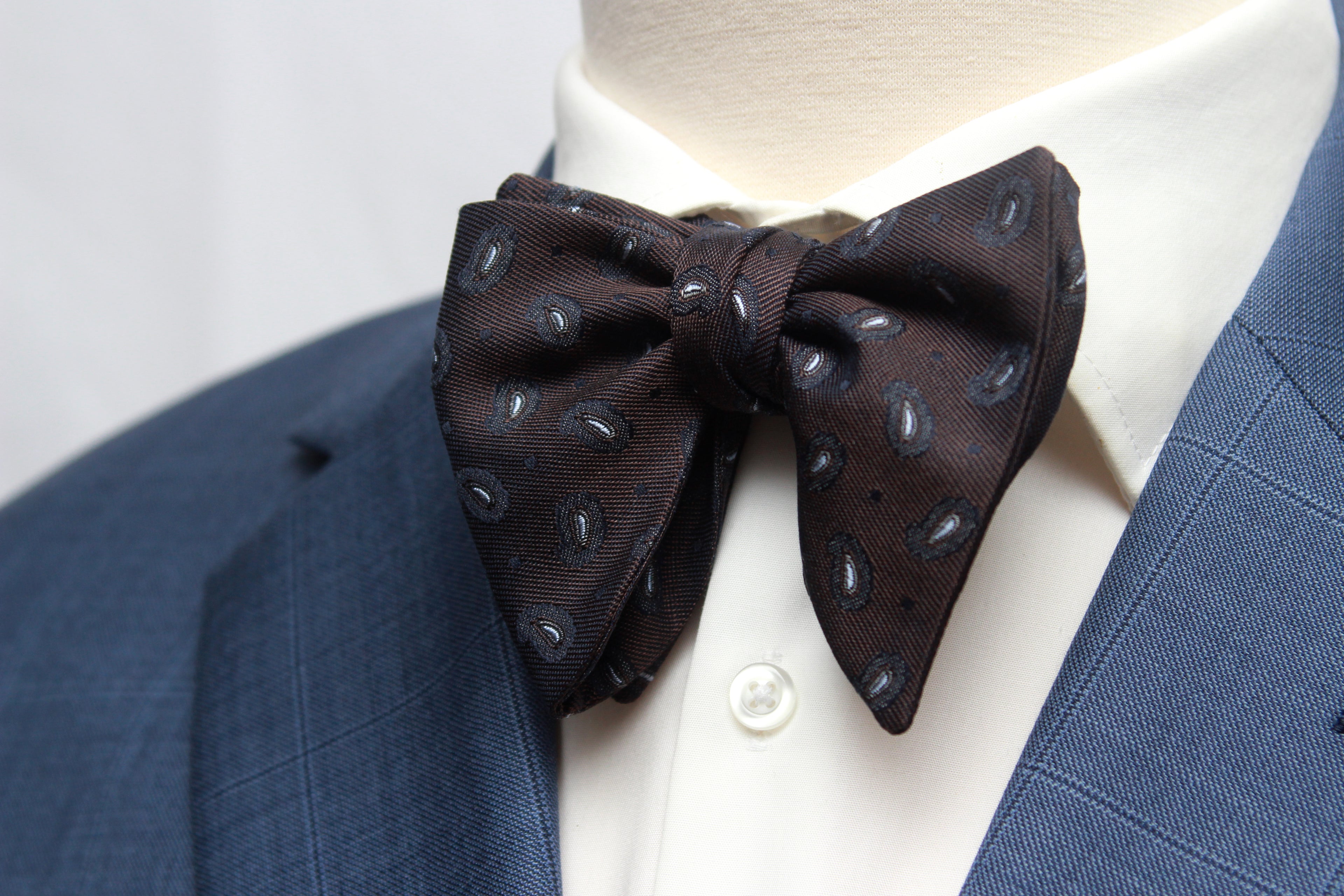Big Butterfly Brown Grey Paisley Silk Bow Tie
