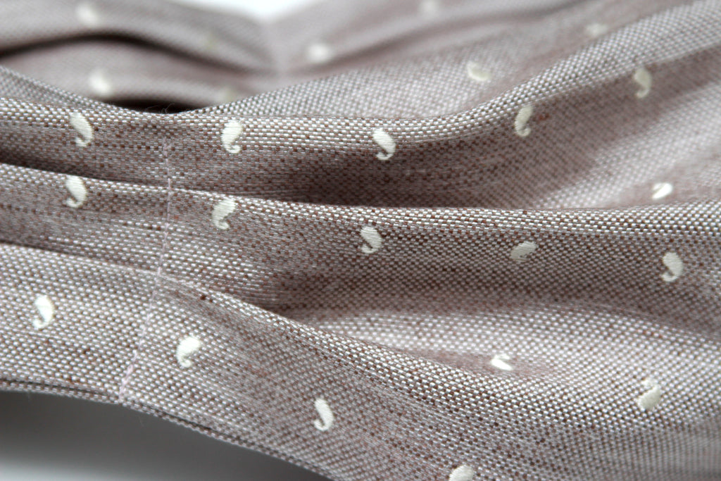 Beige Silk Cravat Ascot