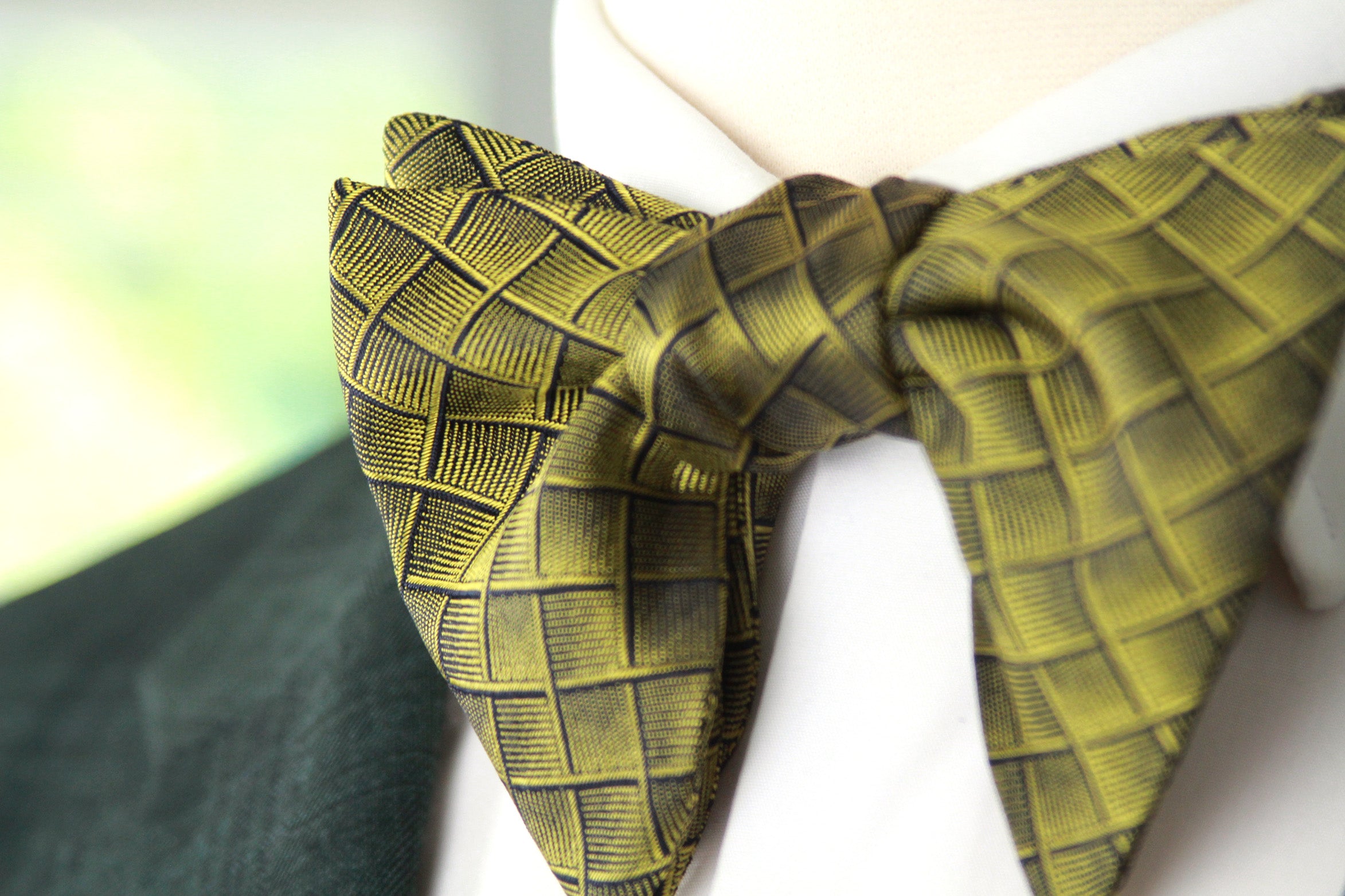 Big Butterfly Gold Bronze Ornament plaid Silk Bow Tie