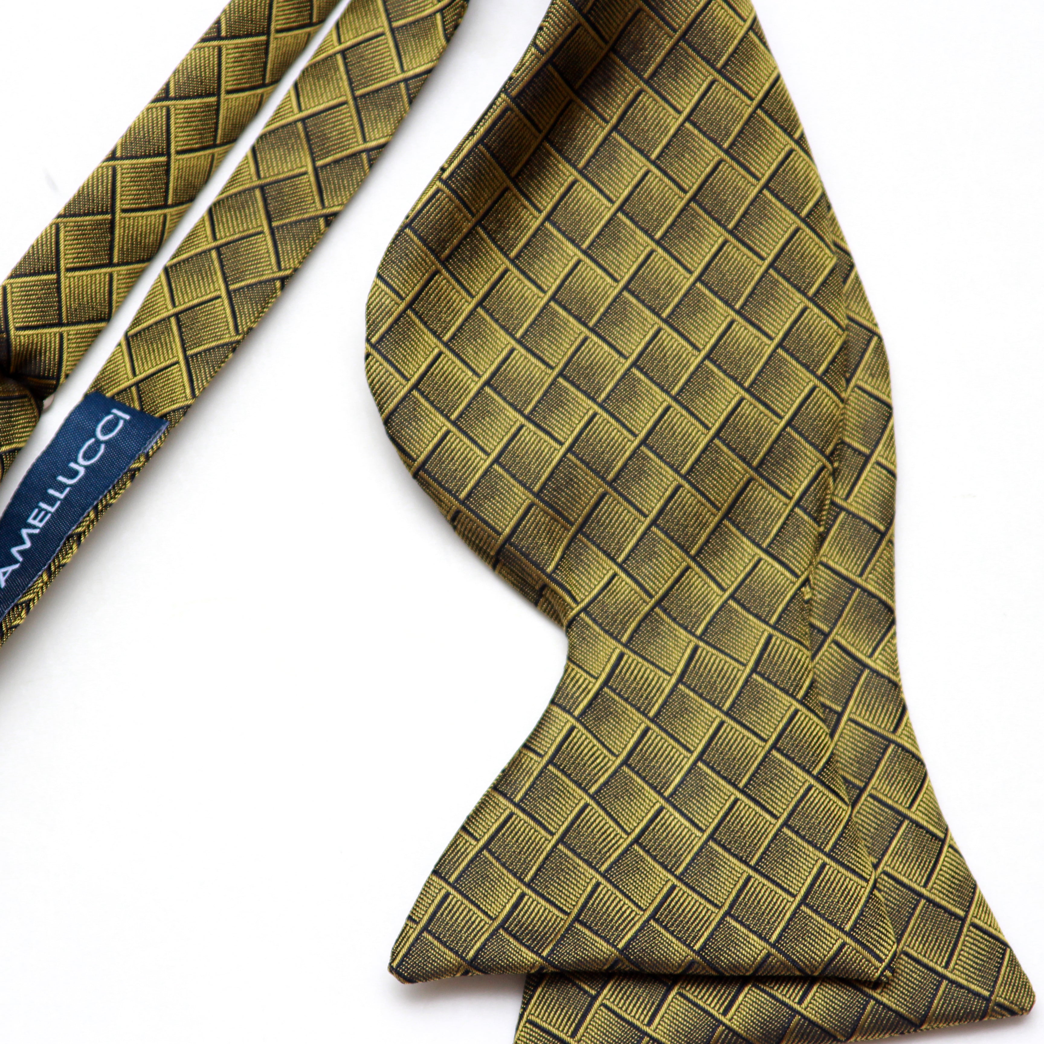 Big Butterfly Gold Silk Bow Tie