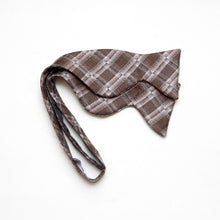 Load image into Gallery viewer, Grey Plaid Men&#39;s Large Silk Bow Tie
