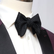 Load image into Gallery viewer, Men&#39;s Black Large Silk Bow Tie
