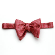 Load image into Gallery viewer, Big Butterfly in Dusty Red Silk Self tied Bow Tie
