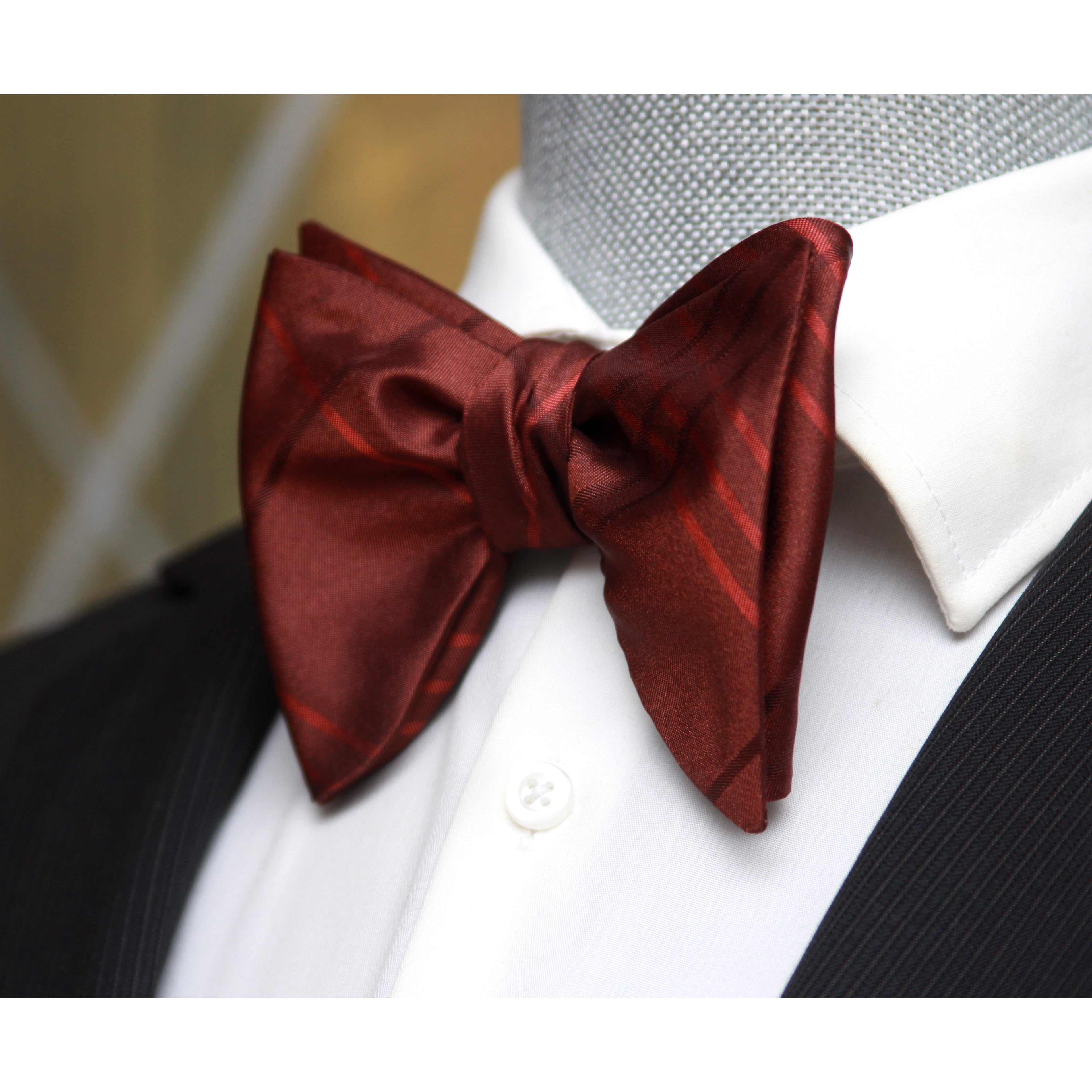 Big Butterfly Silk Bow Tie