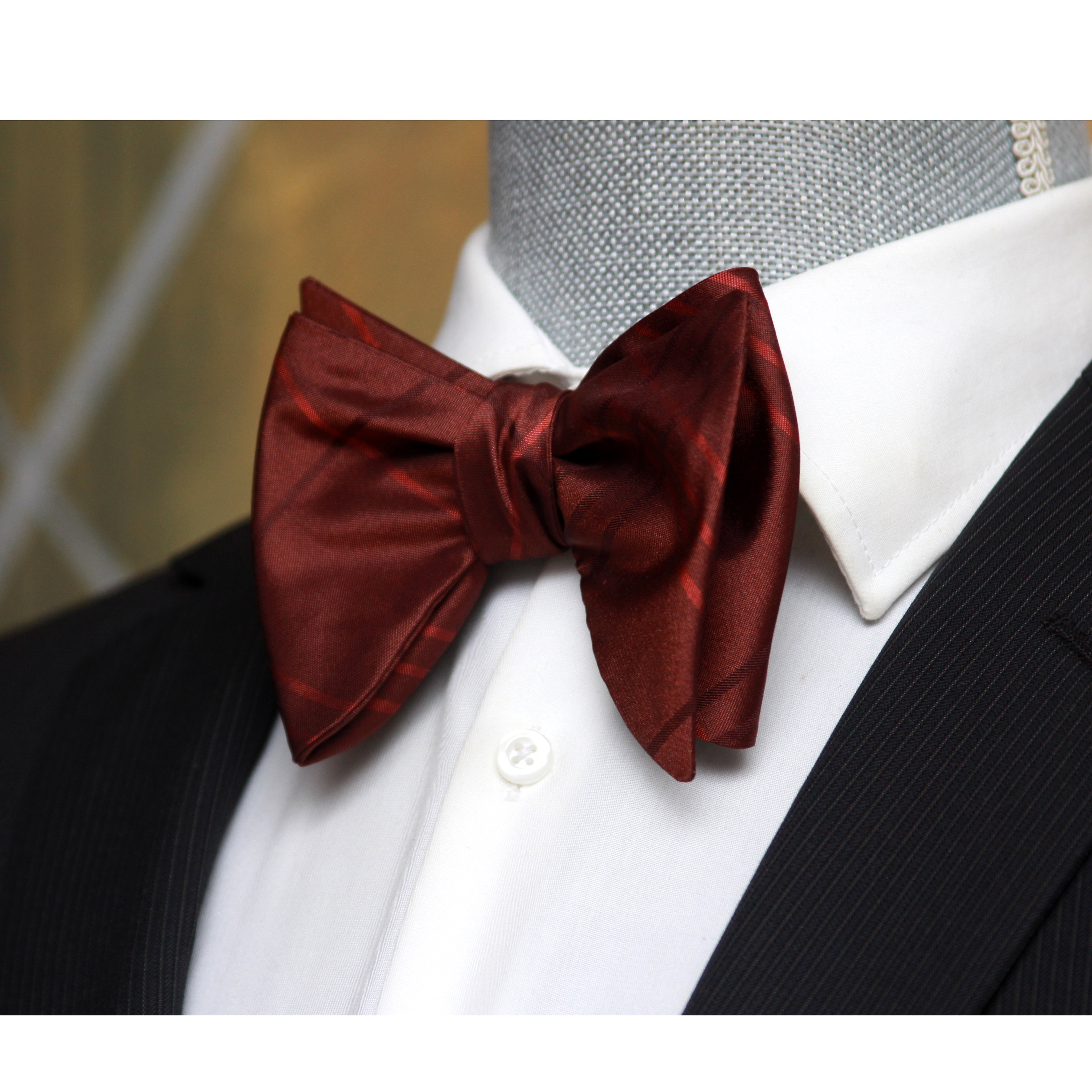Big Butterfly Silk Bow Tie