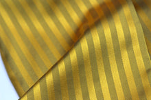 Load image into Gallery viewer, Gold Silk Cravat Ascot
