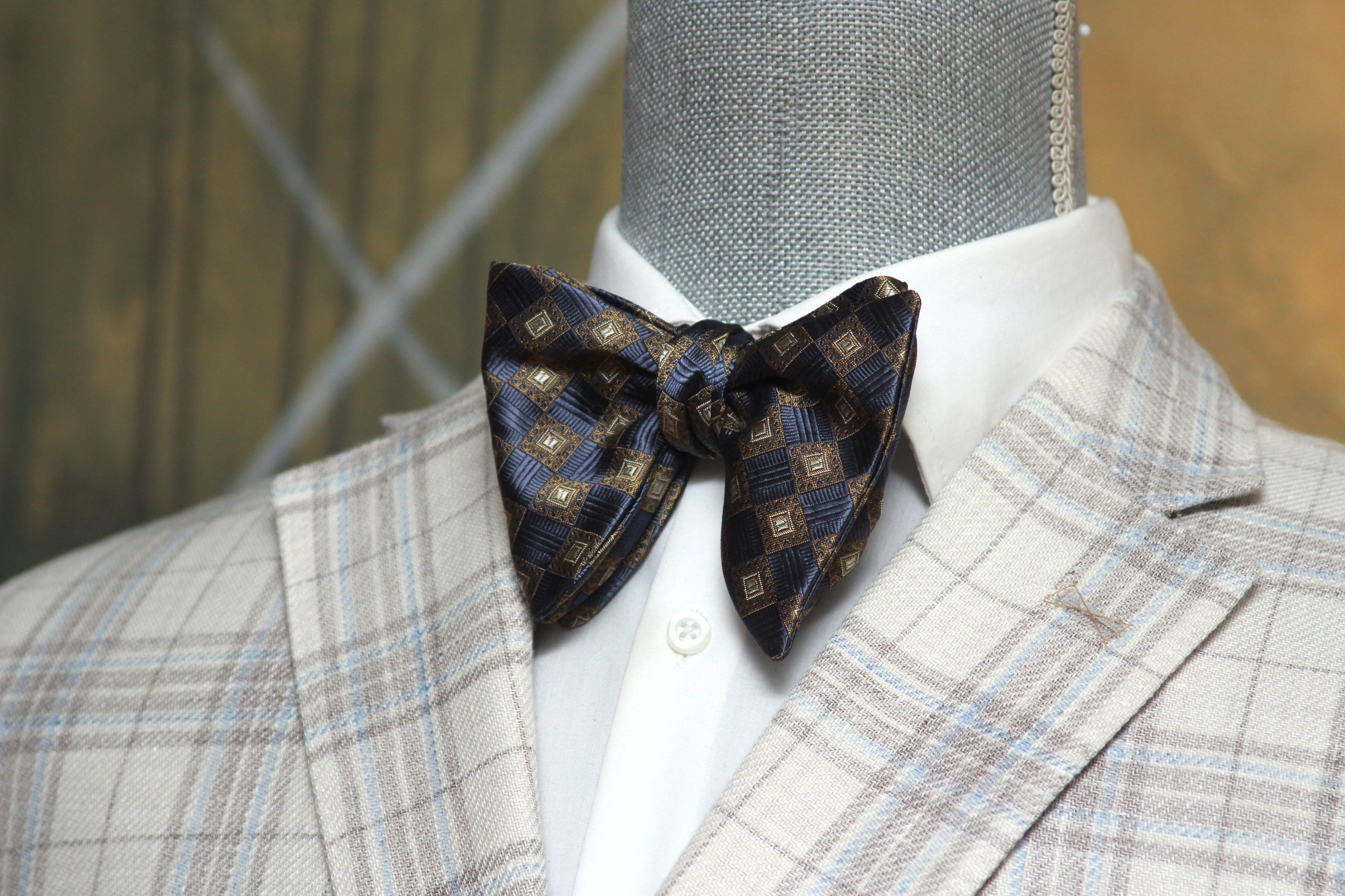 Large Silk Bow Tie