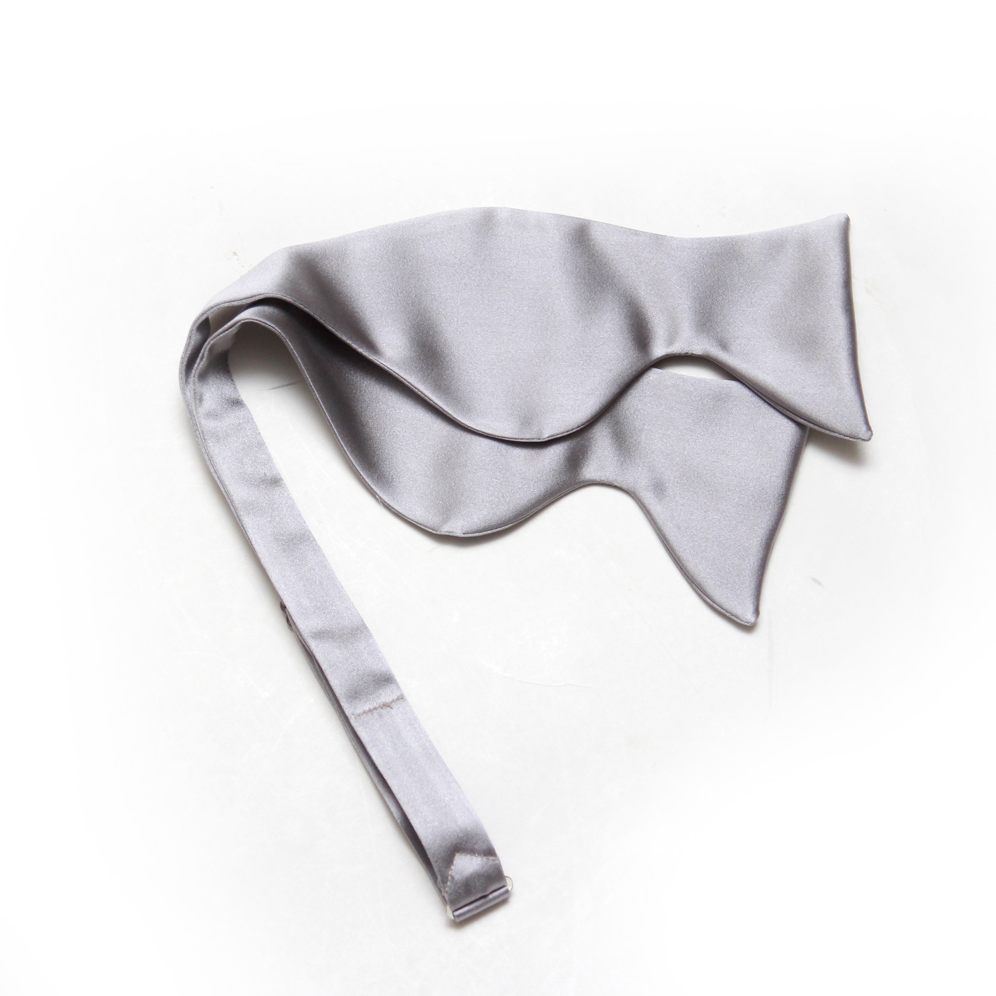 Big Butterfly Silver Silk Bow Tie