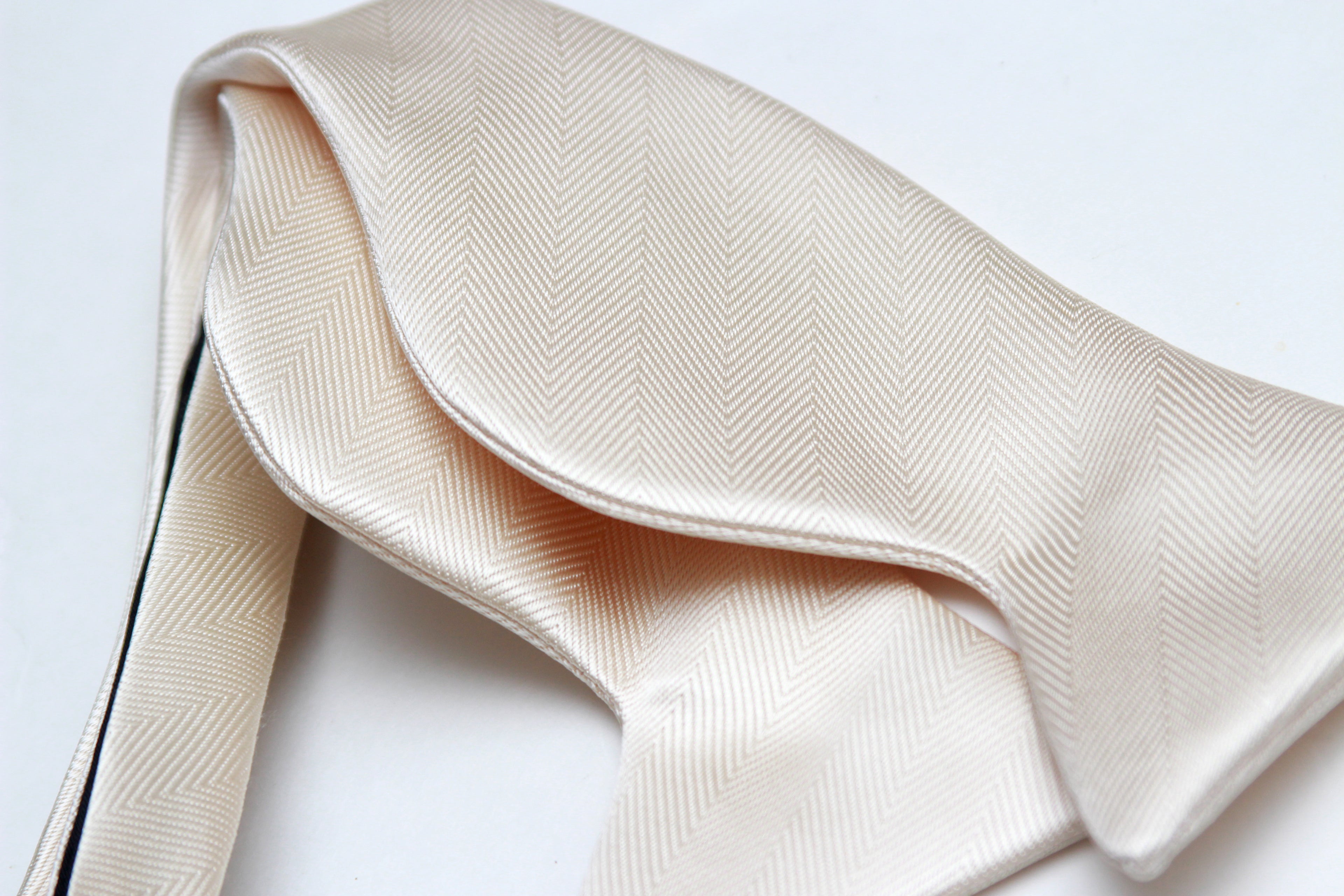 Men's Large Silk Bow Tie