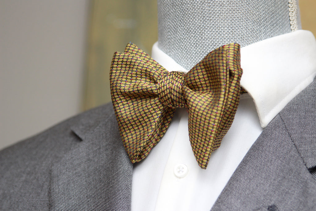 Big Butterfly Bow tie in Mustard Ornament Silk