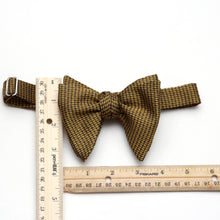 Load image into Gallery viewer, Big Butterfly Bow tie in Mustard Ornament Silk
