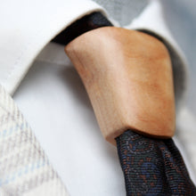 Load image into Gallery viewer, Woodknot Ties Hand Craftet Wooden Tie Knot
