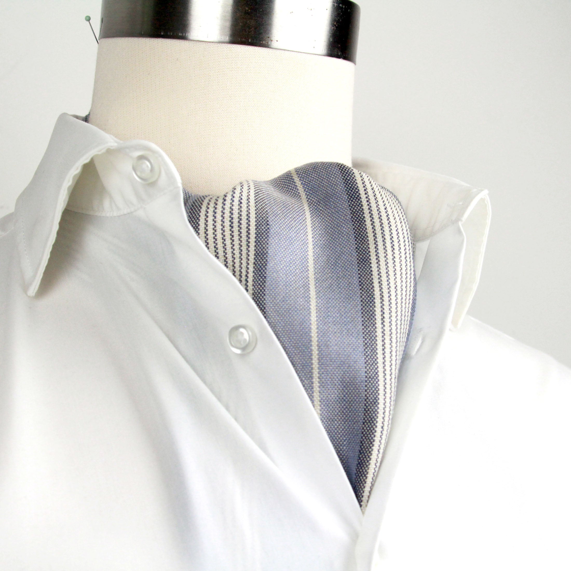 Men's Cravat Ascot Silk Blend Blue Striped