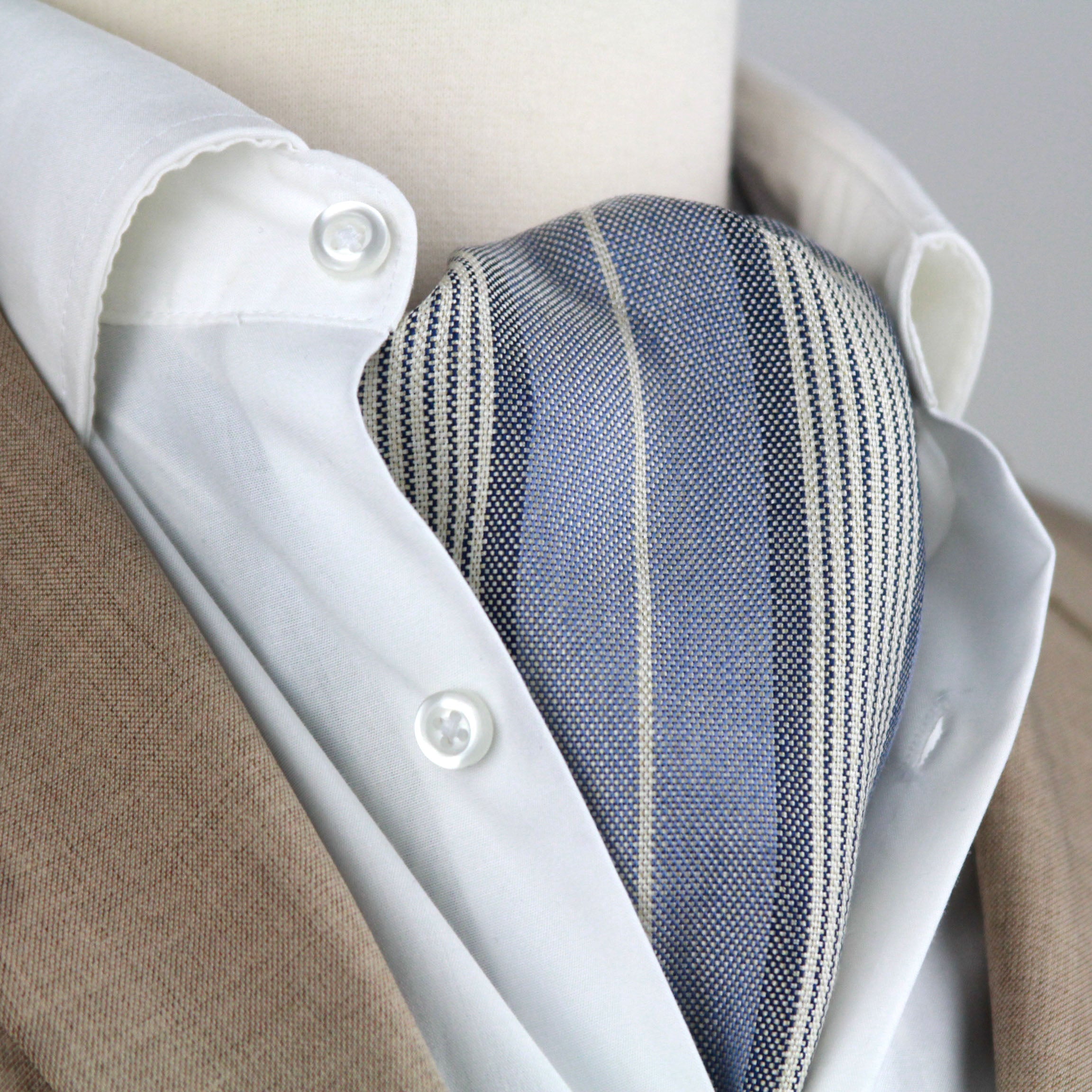 Men's Cravat Ascot Silk Blend Blue Striped