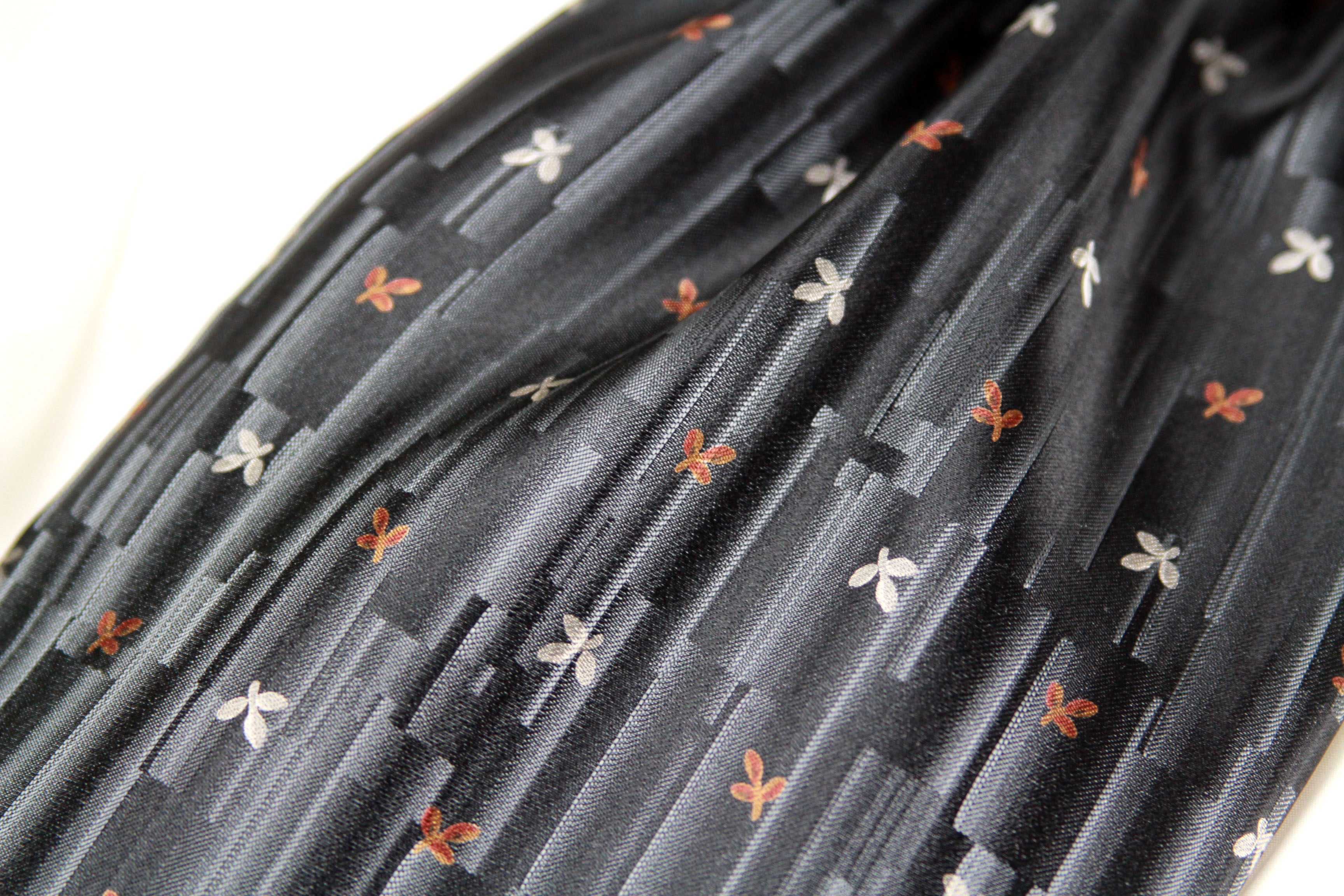 Black Silk Cravat Ascot