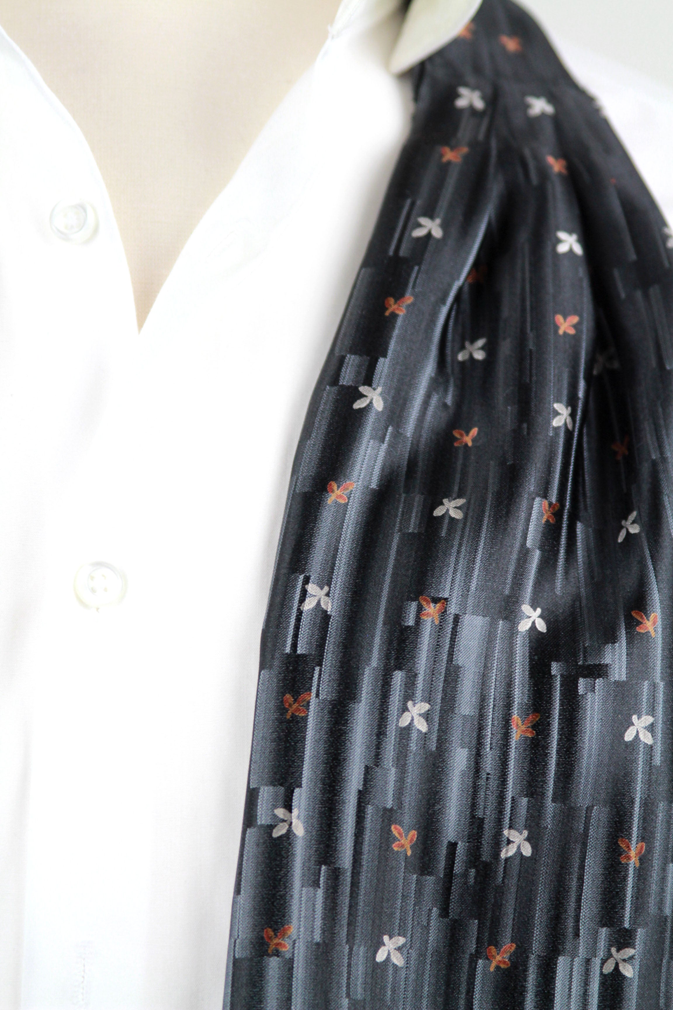 Black Silk Cravat Ascot
