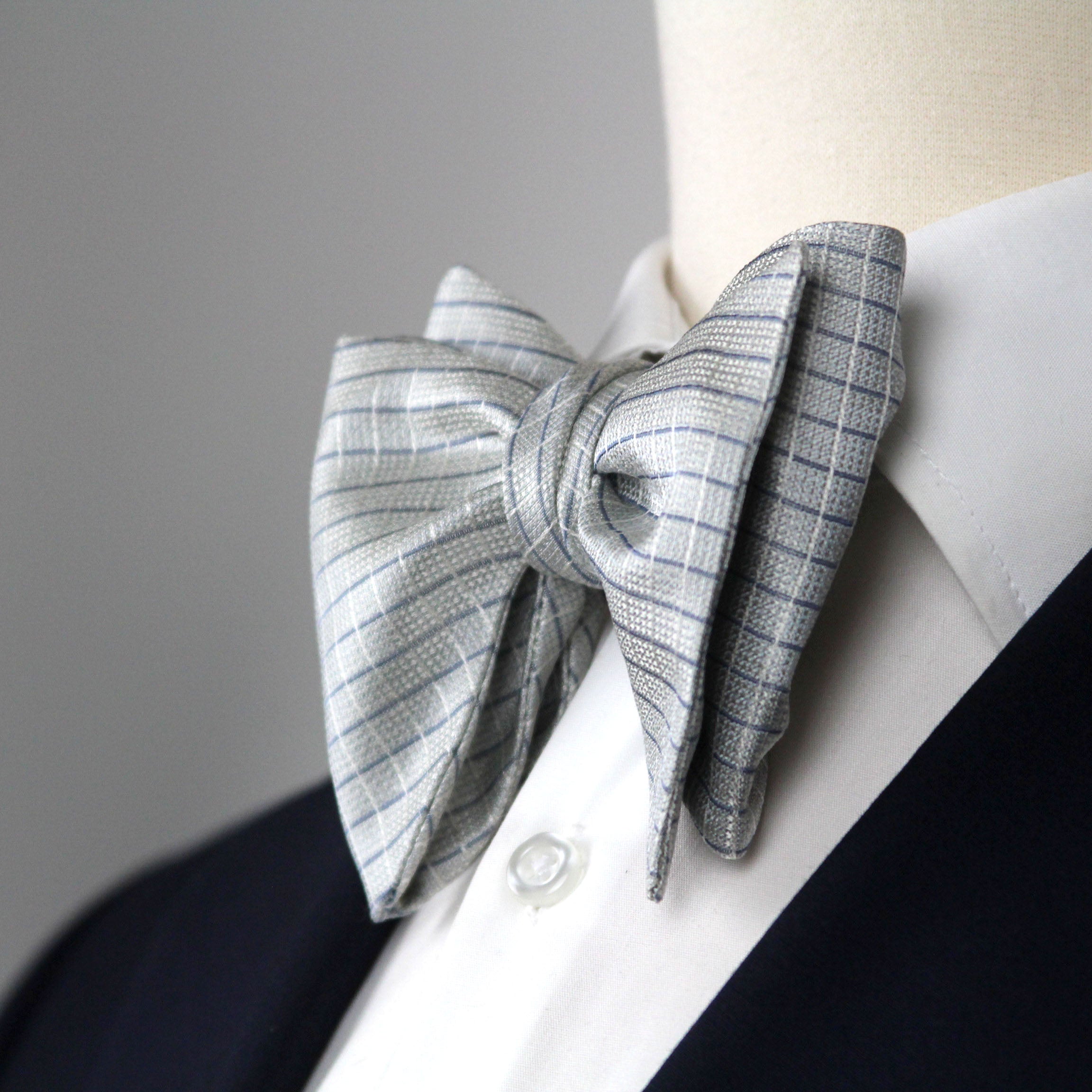 Blue Micro Plaid Silk Big Butterfly Bow tie