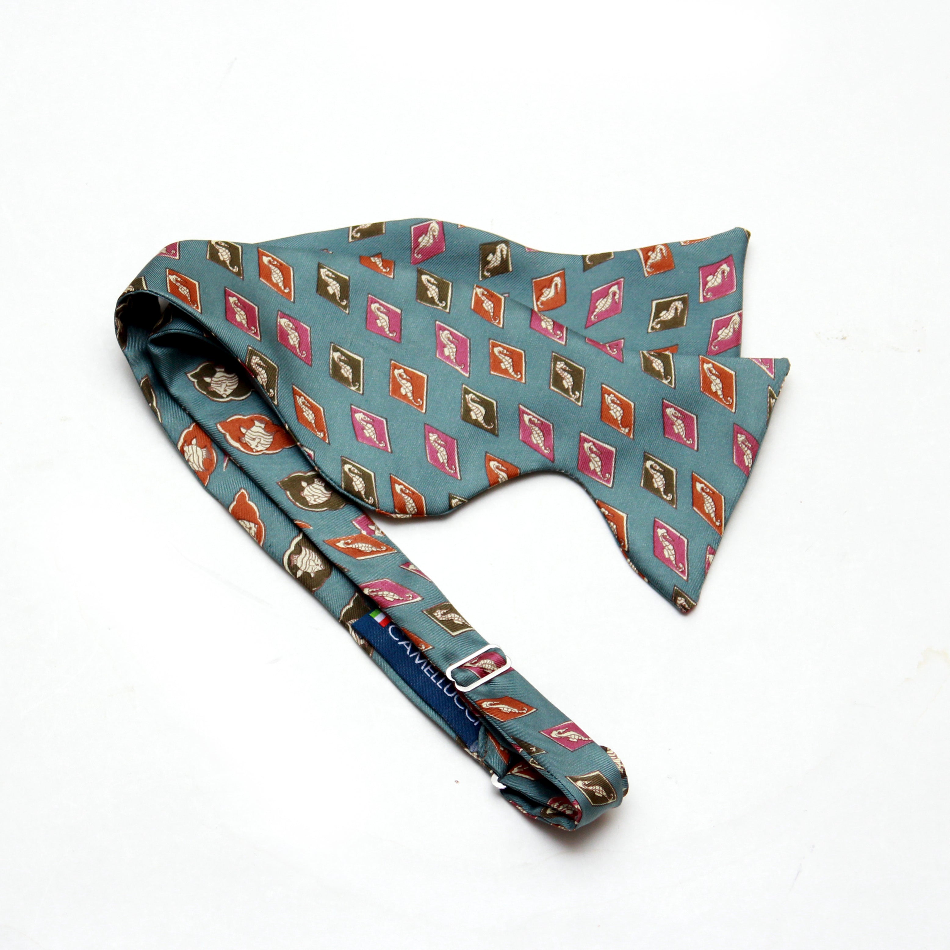 Big Butterfly Bow tie Nautica Motive