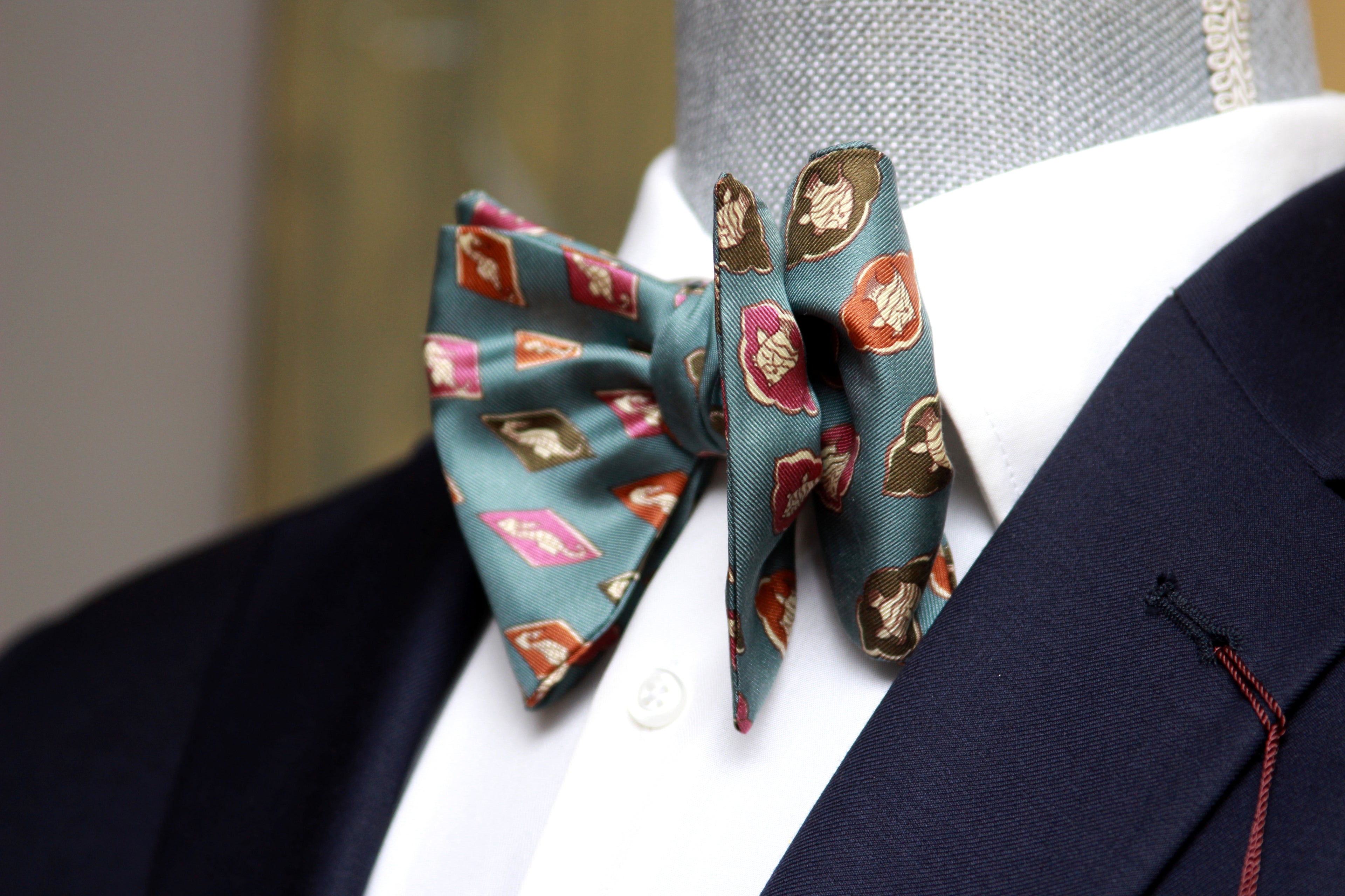 Big Butterfly Bow tie Nautica Motive