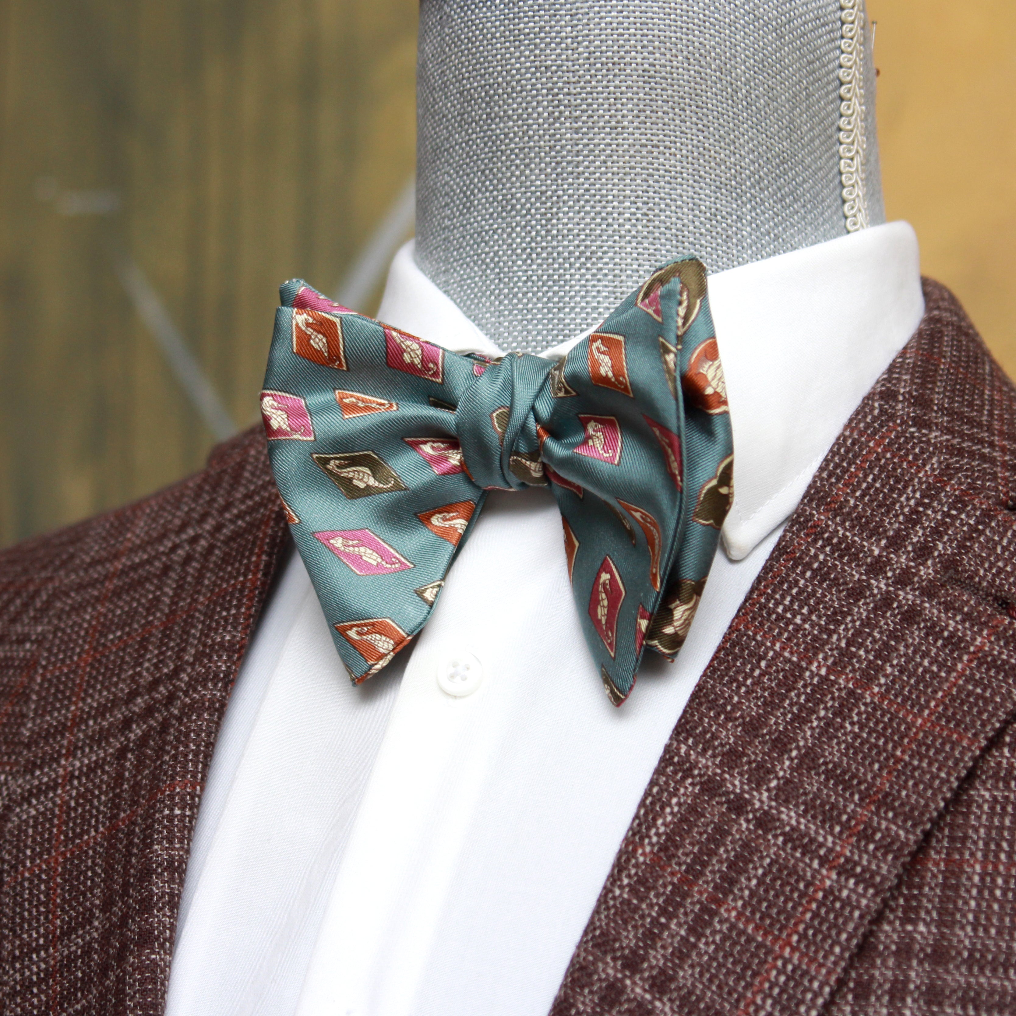 Big Butterfly Bow tie Nautica Motive