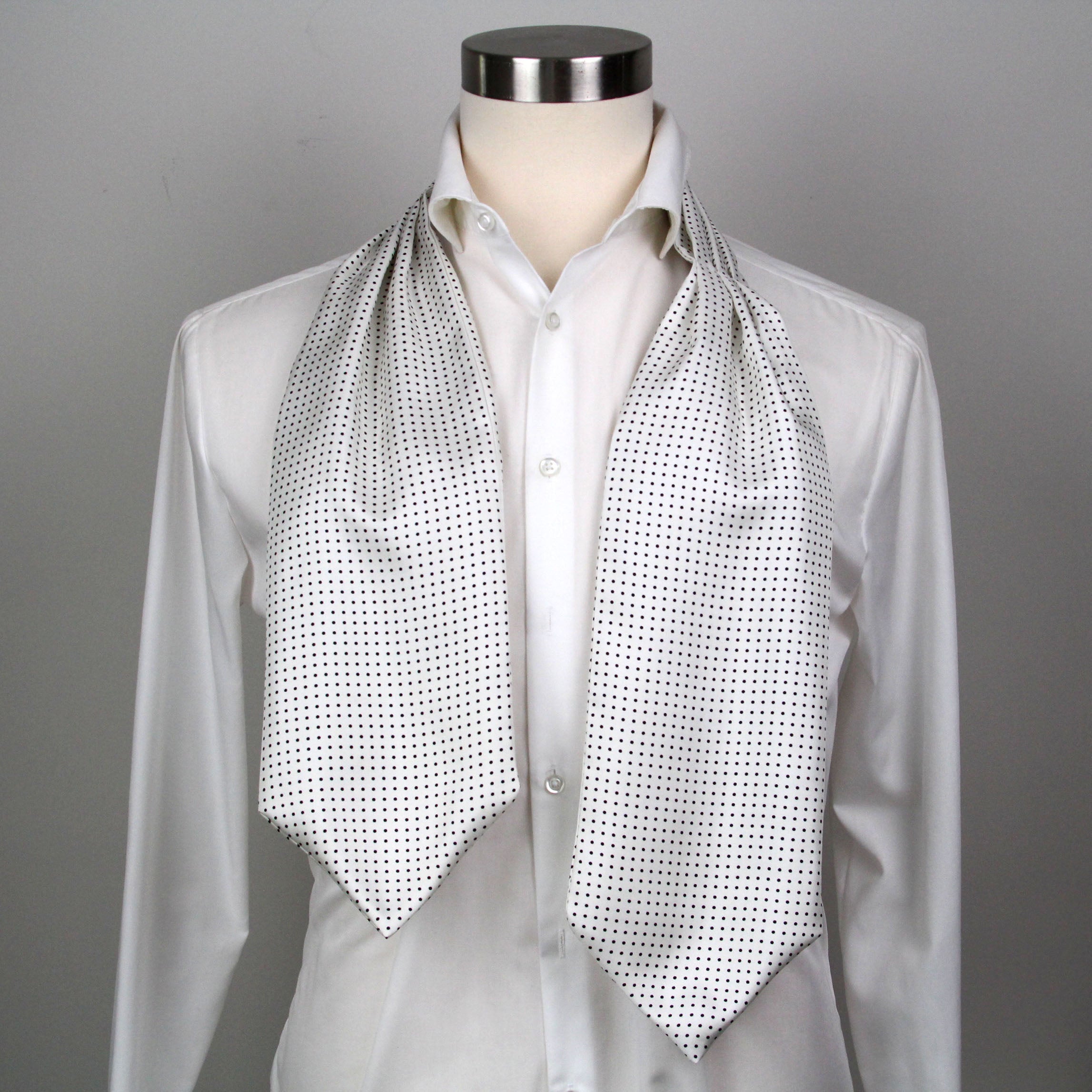 Luxury Men’s Ascot Cravat