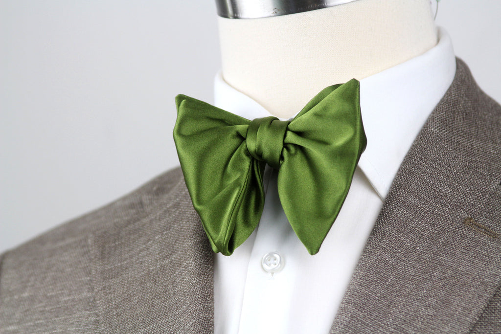 Men's Large Silk Bow Tie Pesto Green Charmeuse