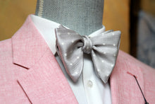 Load image into Gallery viewer, Big Butterfly Polka Dot Silk Bow Tie
