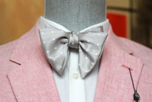 Load image into Gallery viewer, Big Butterfly Polka Dot Silk Bow Tie
