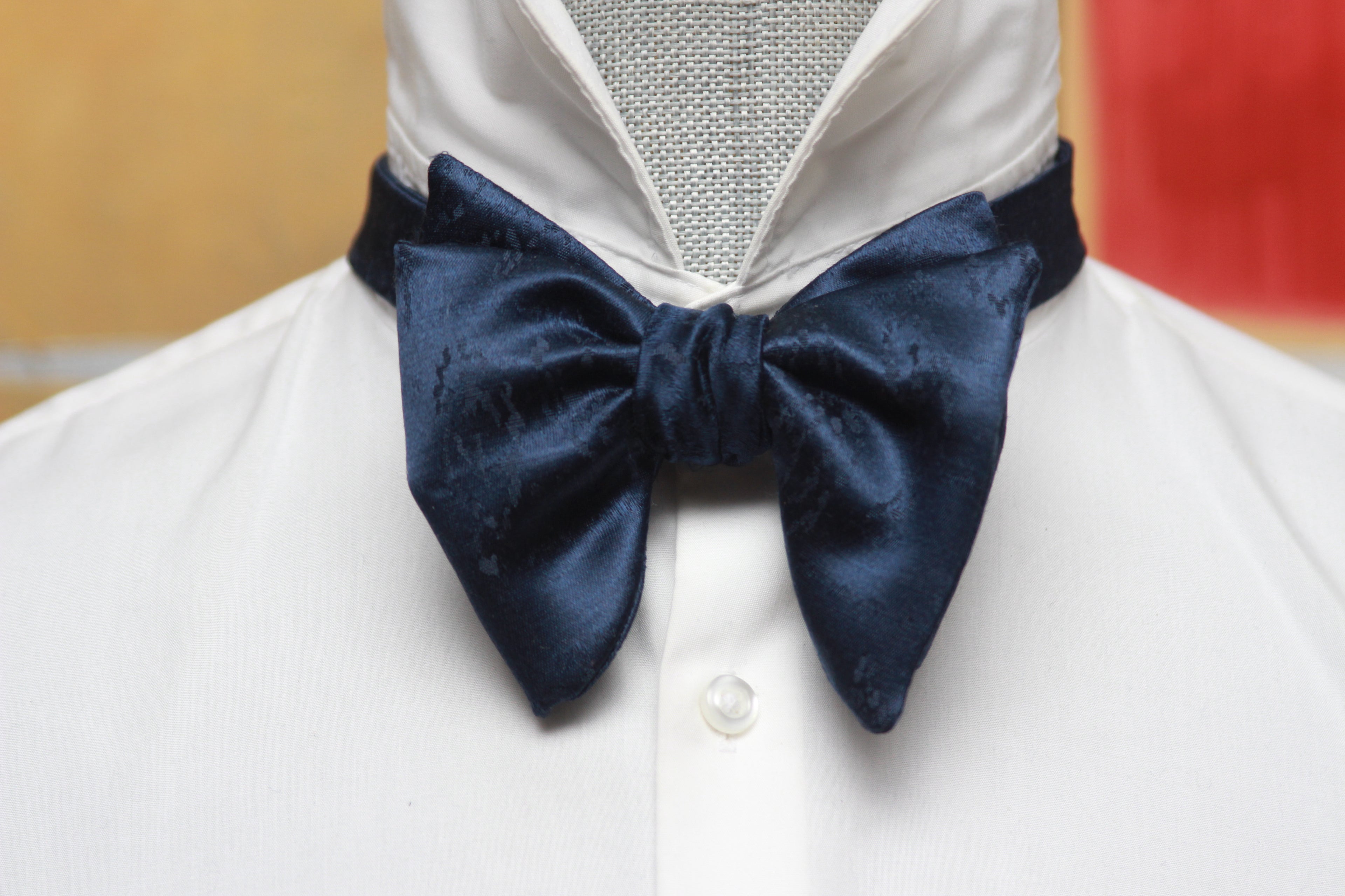Men's Large Silk Bow Tie