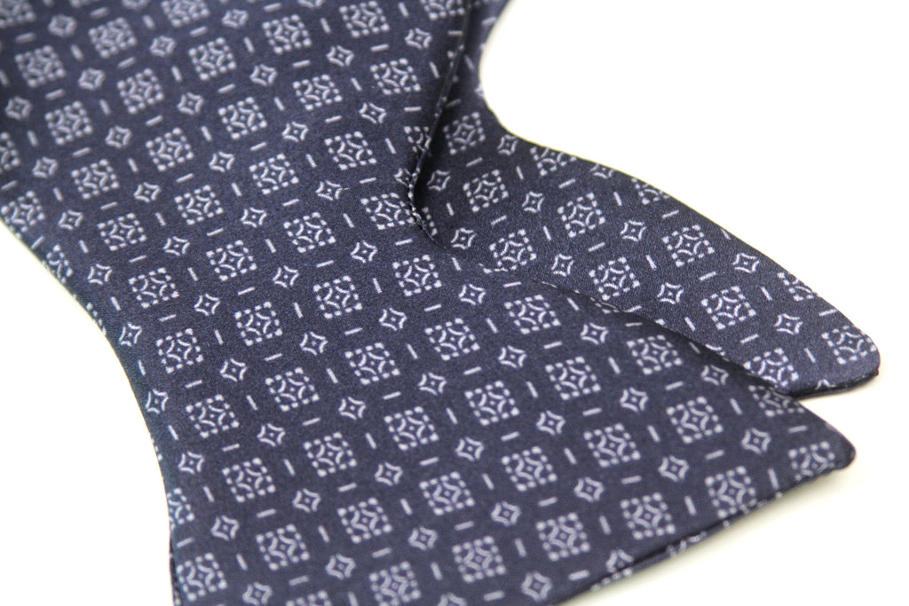 Men's Large Silk Bow Tie