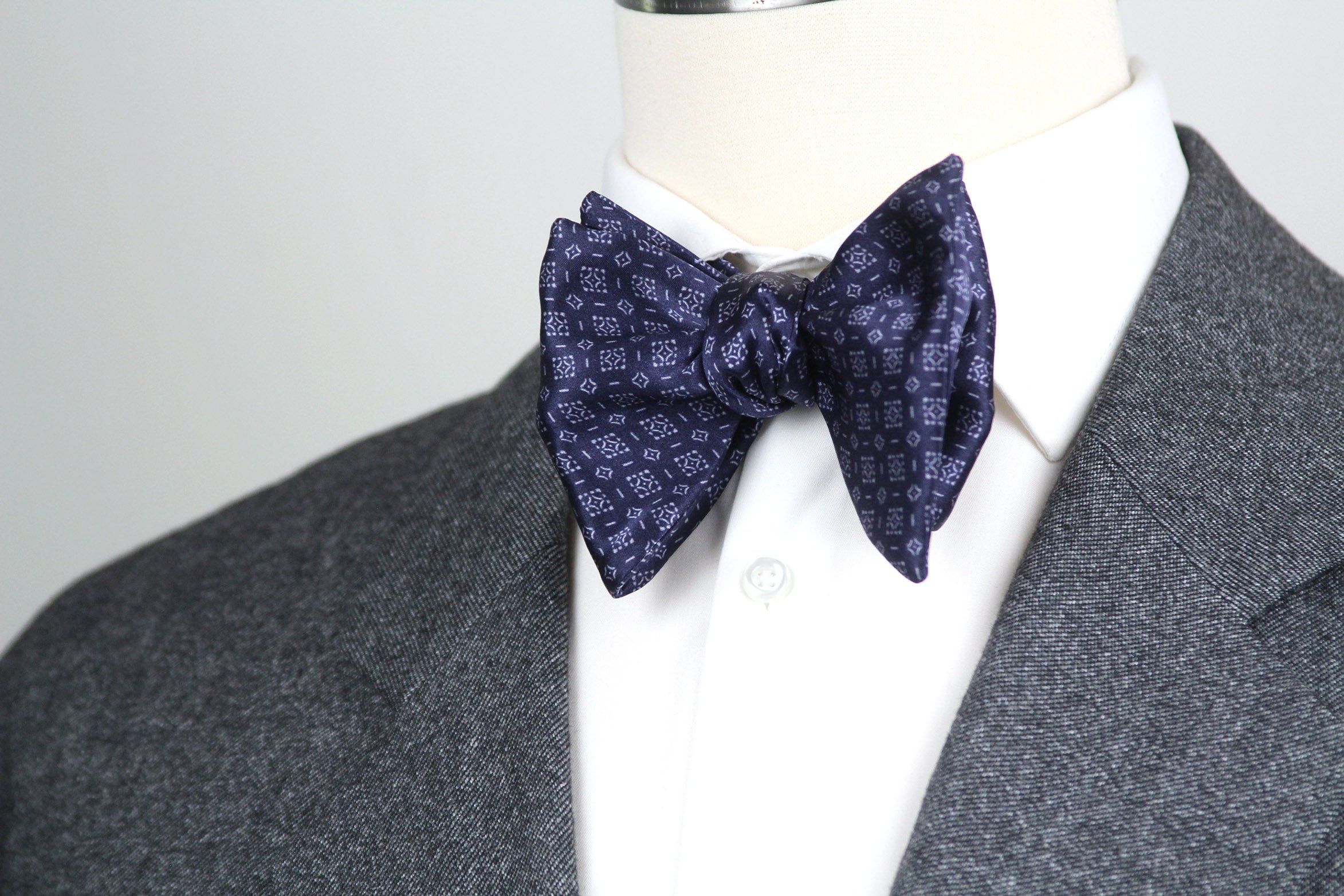 Men's Large Silk Bow Tie