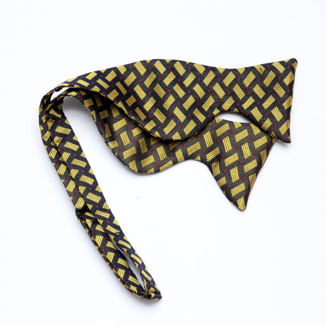 Big Butterfly Silk Bow Tie