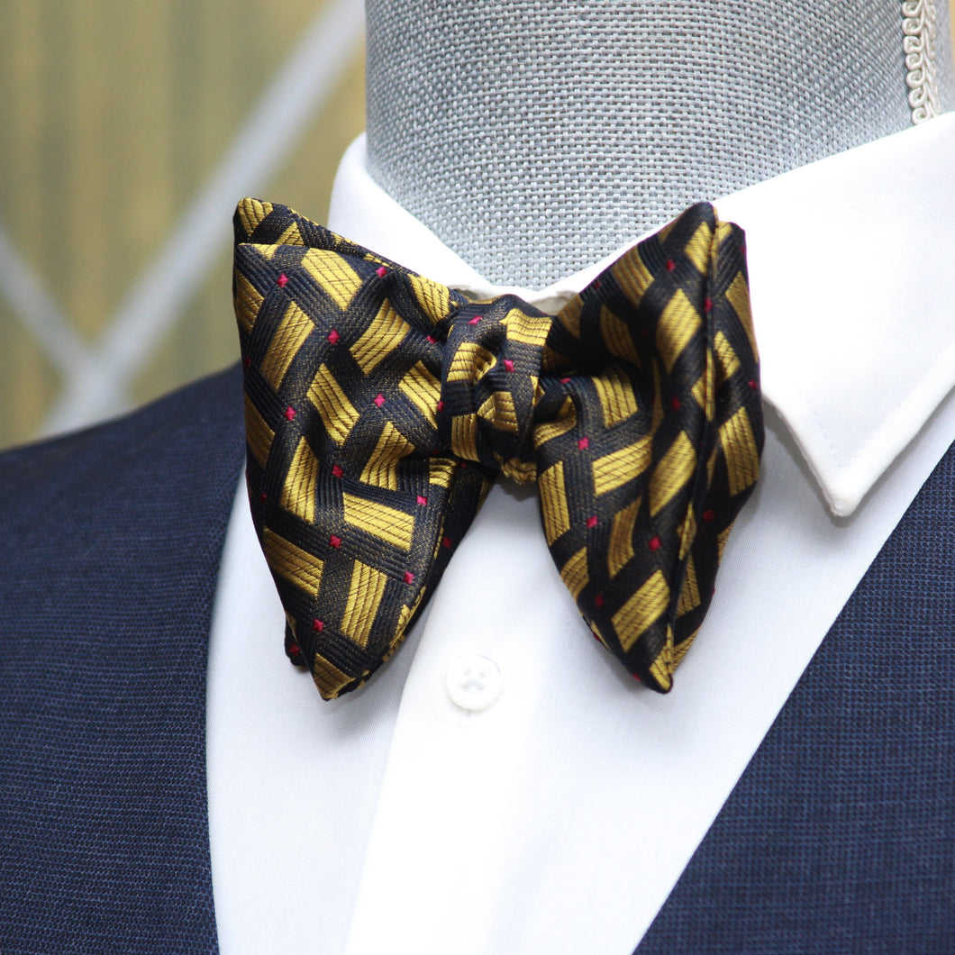 Big Butterfly Ornament Silk Bow Tie