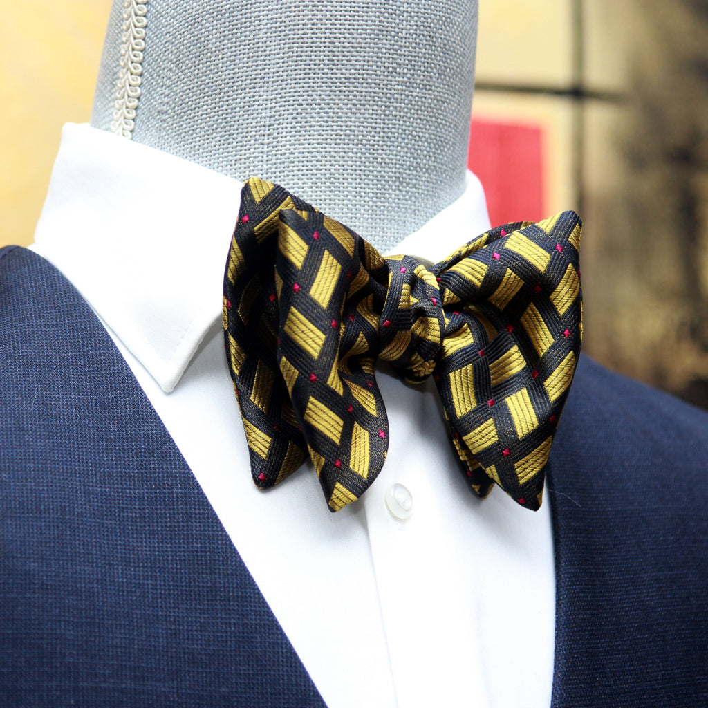 Big Butterfly Silk Bow Tie