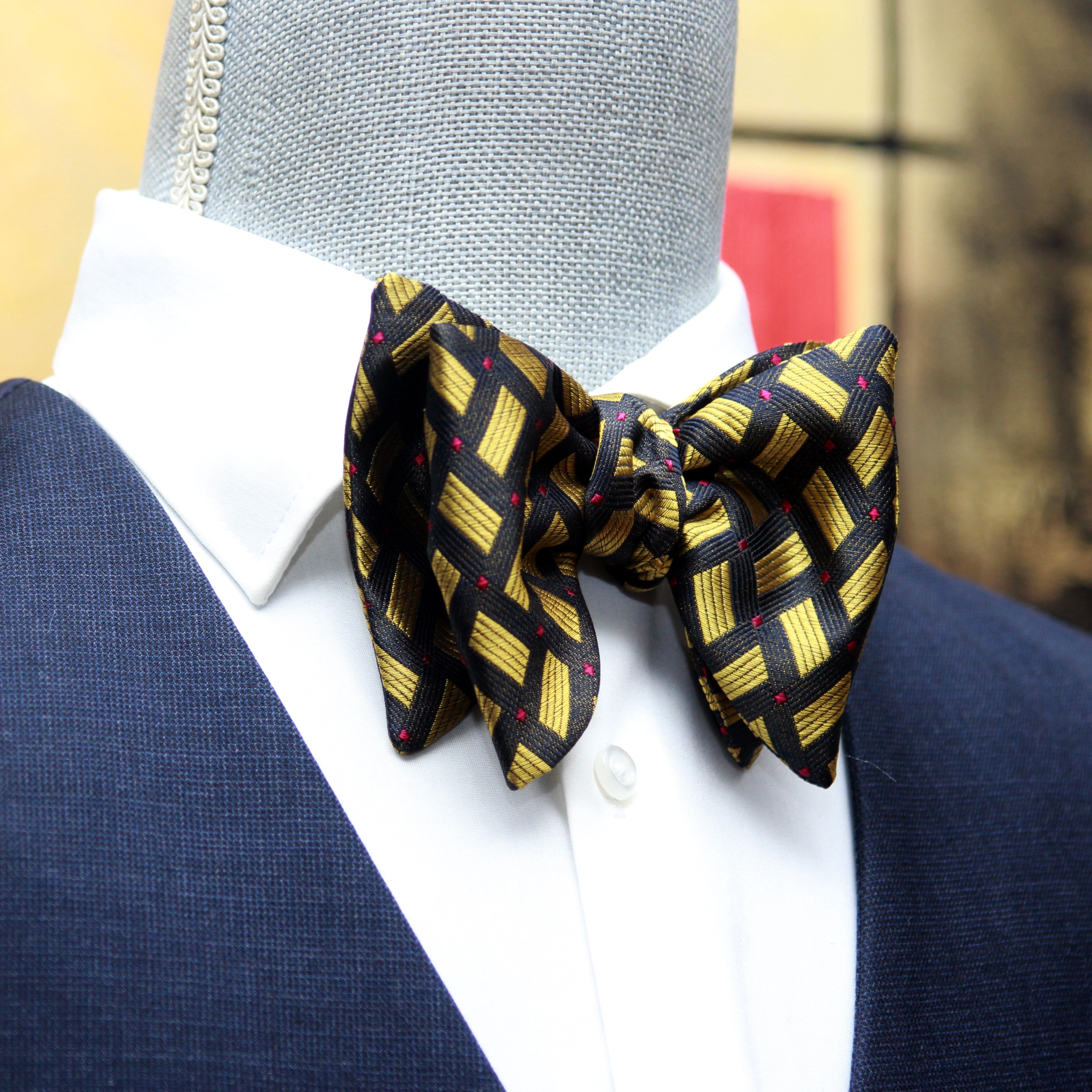 Big Butterfly Silk Bow Tie