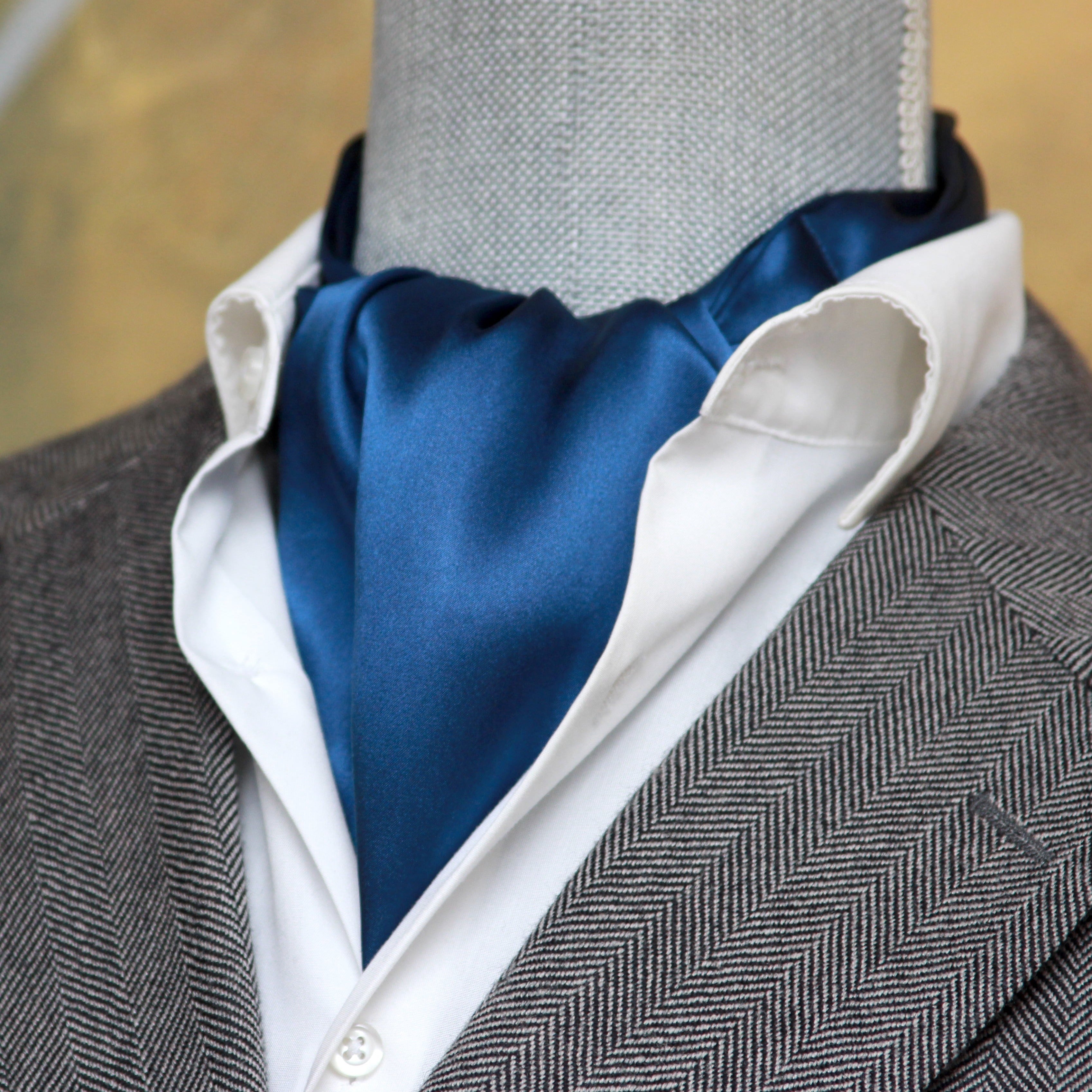 Men's Cravat Ascot Blue Navy Solid