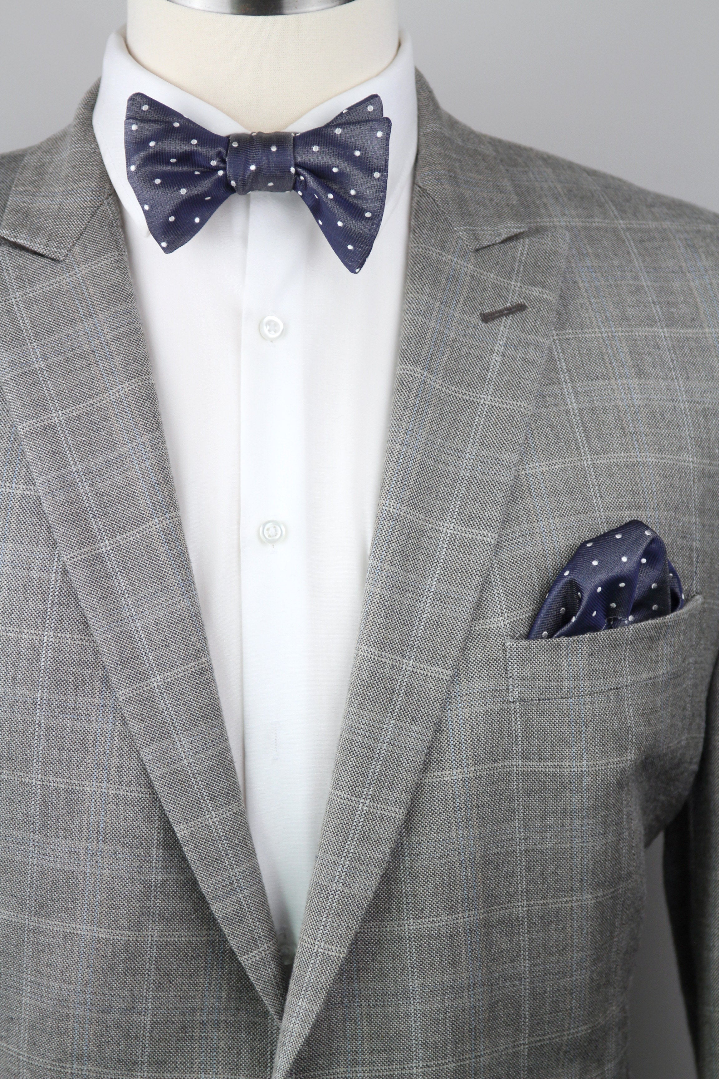 Silk Men's Bow Tie Polka Dot