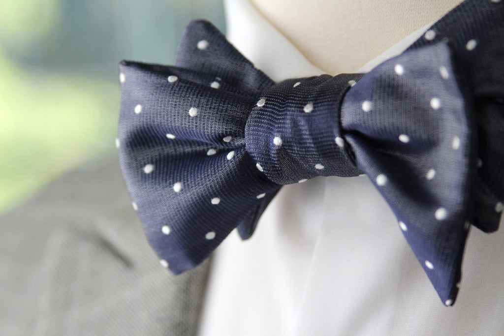 Silk Men's Bow Tie Polka Dot