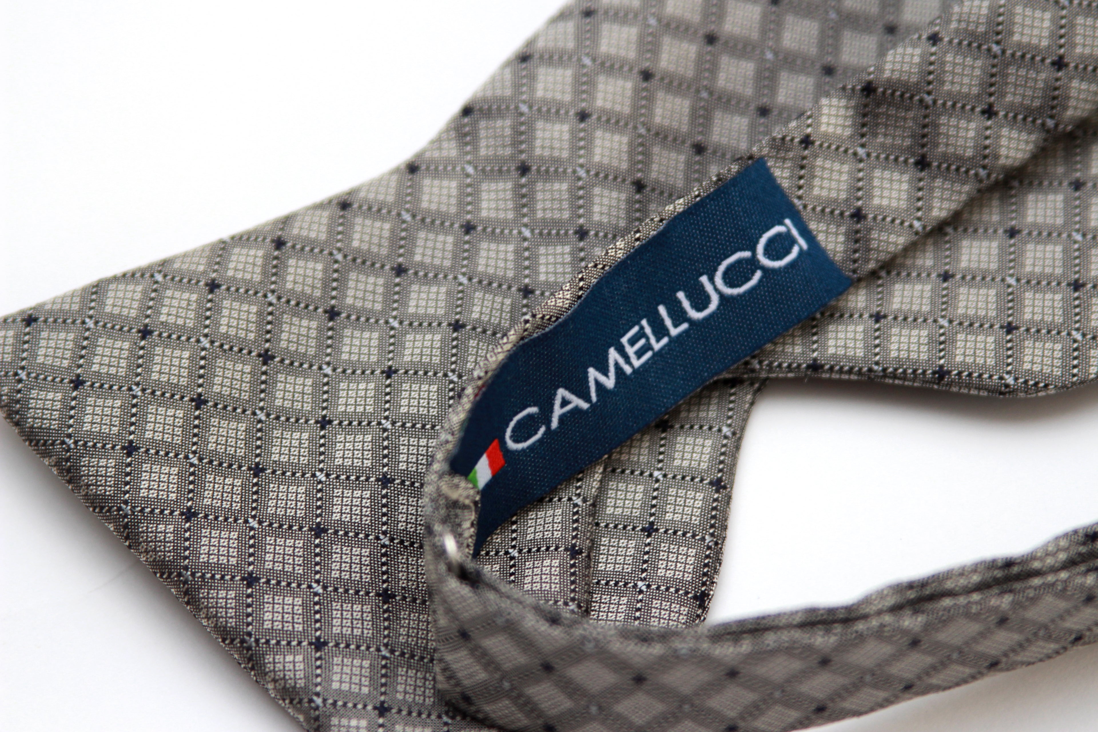 Grey Big Butterfly Silk Bow Tie
