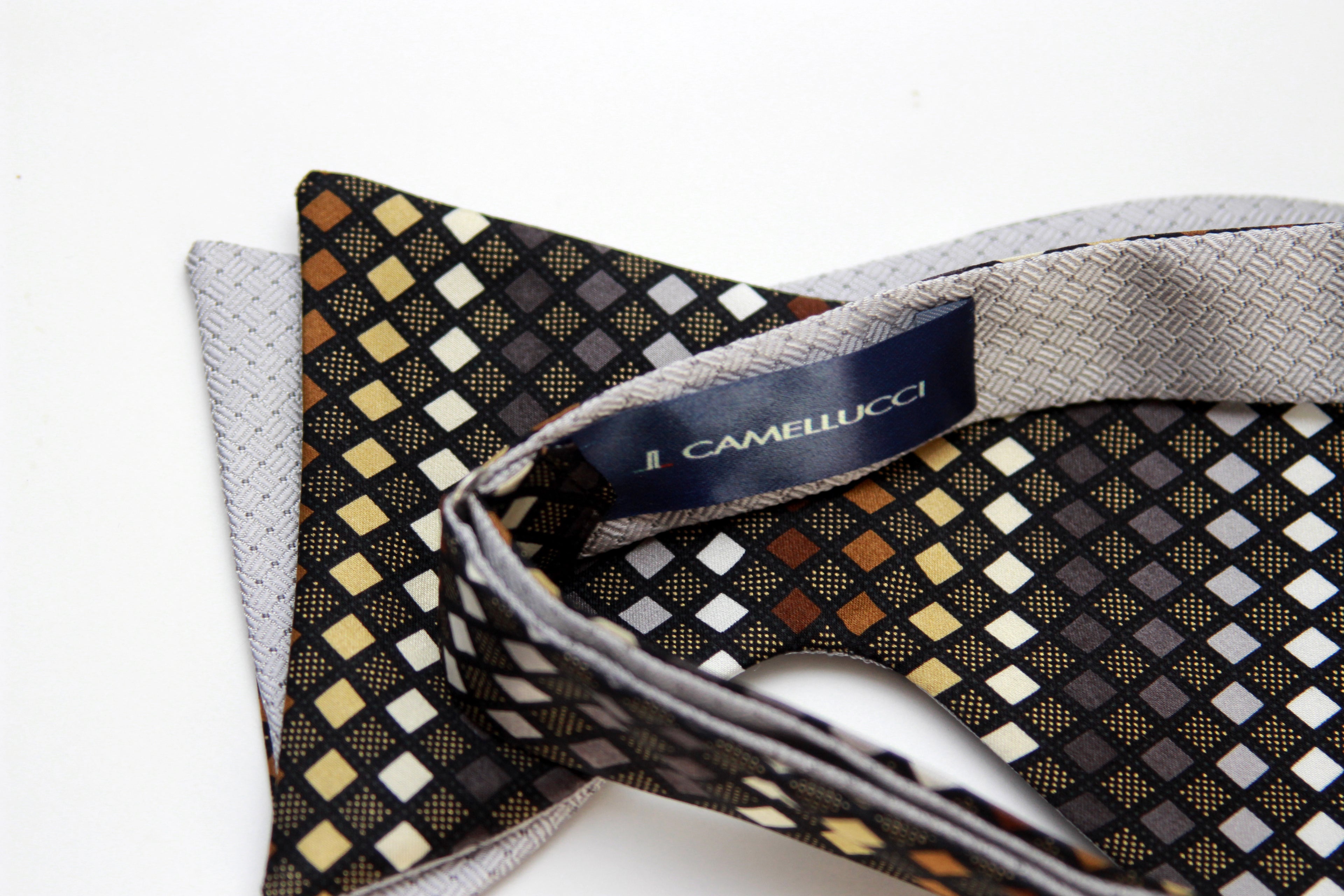 Large men's Bow tie