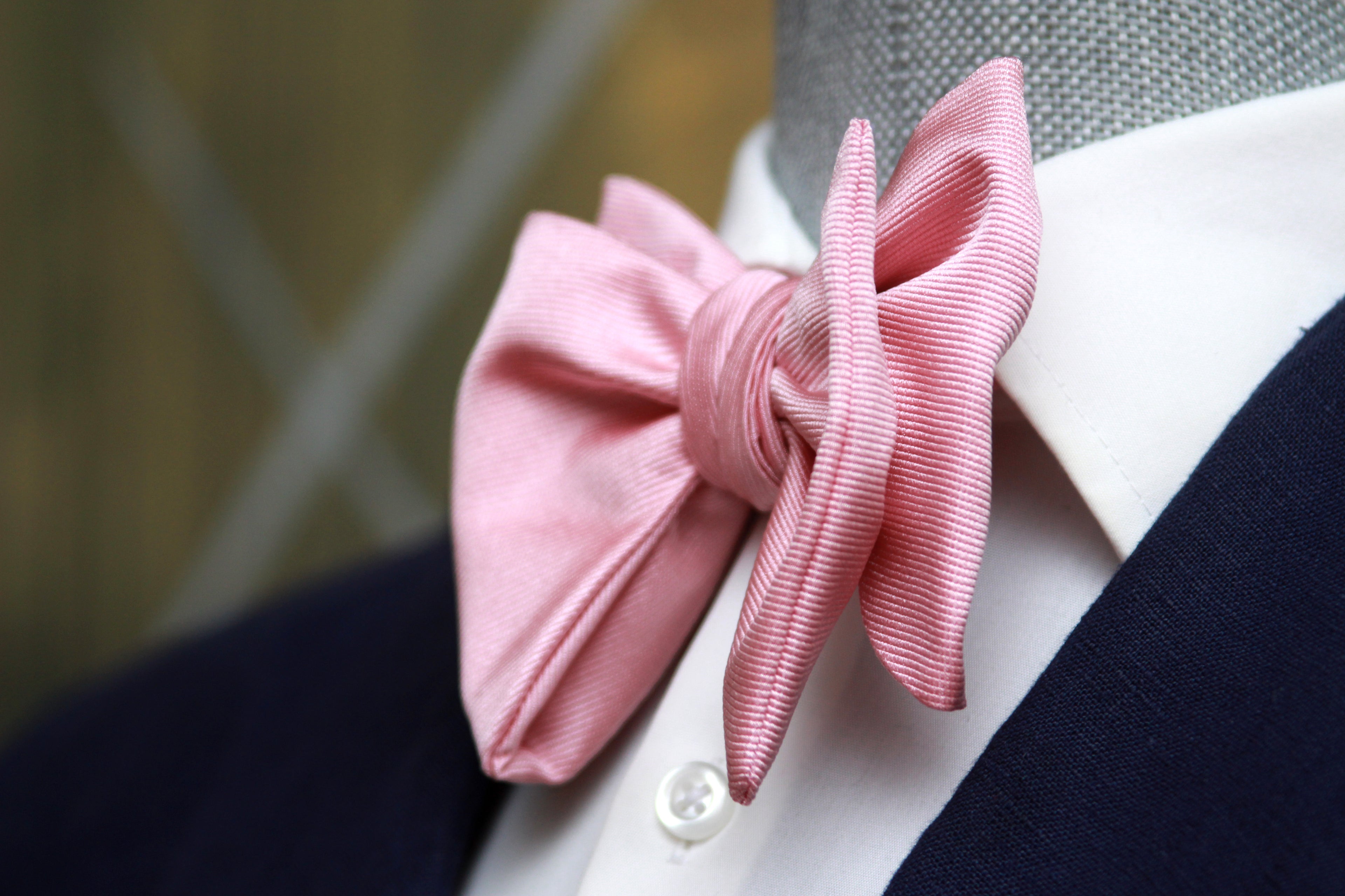Pink Big Butterfly Silk Bow Tie