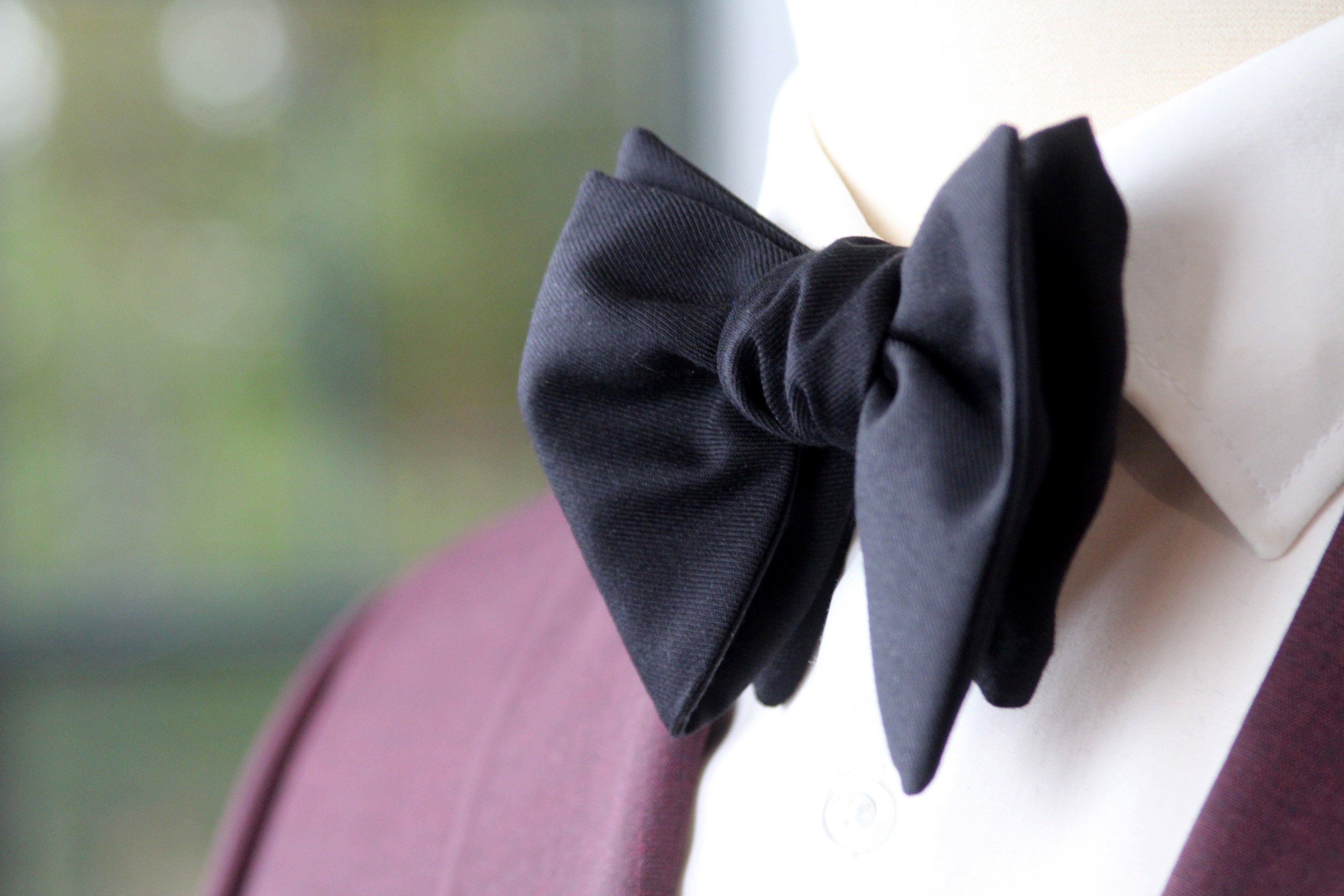 Men’s Black Wool Blend Self-Tie Bow Tie