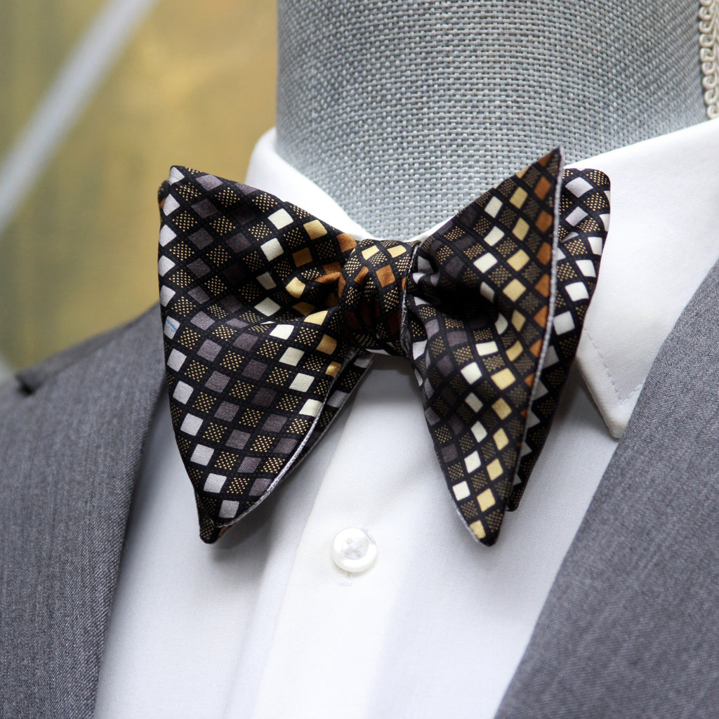 Large men's Bow tie