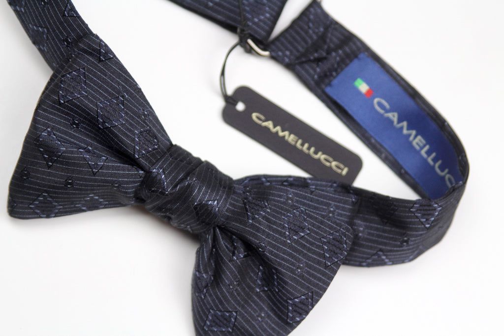 Silk Men's Bow Tie Navy Blue Ornament